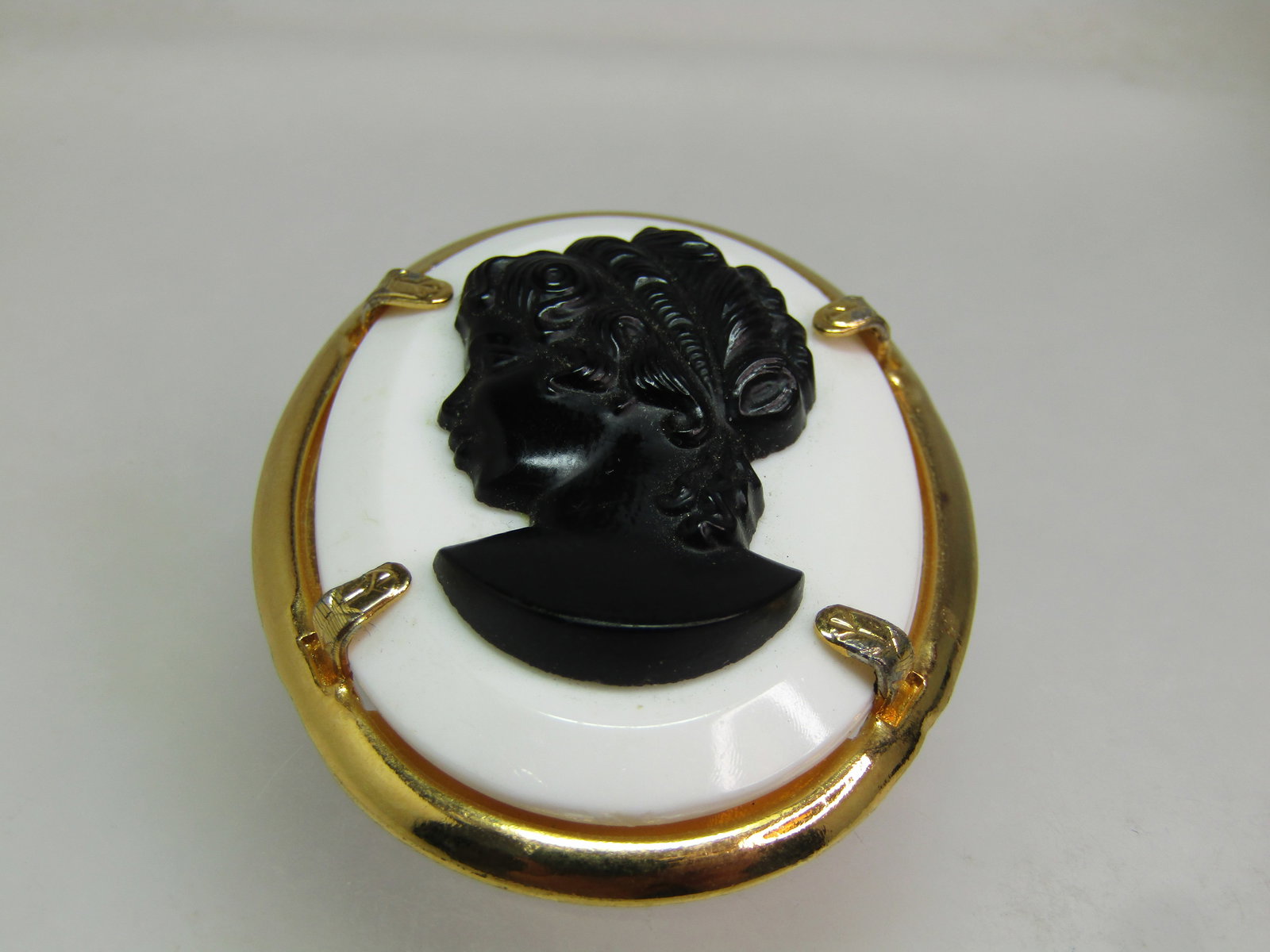 Vintage Black and White Cameo Brooch, 1960's-1970's, Lucite - 6