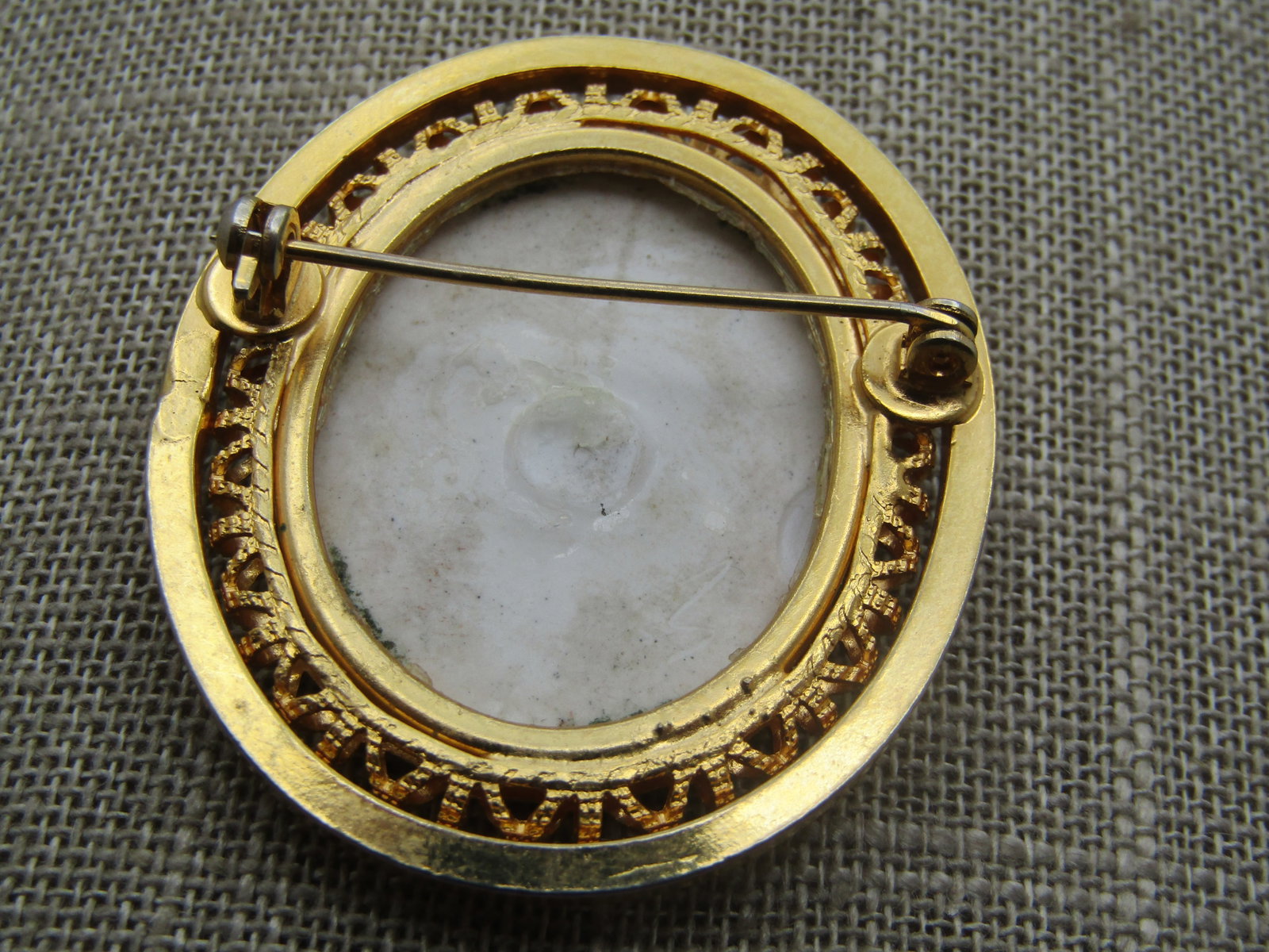 Vintage Porcelain Portrait Cameo, Filigree Frame, 1950's, - 4