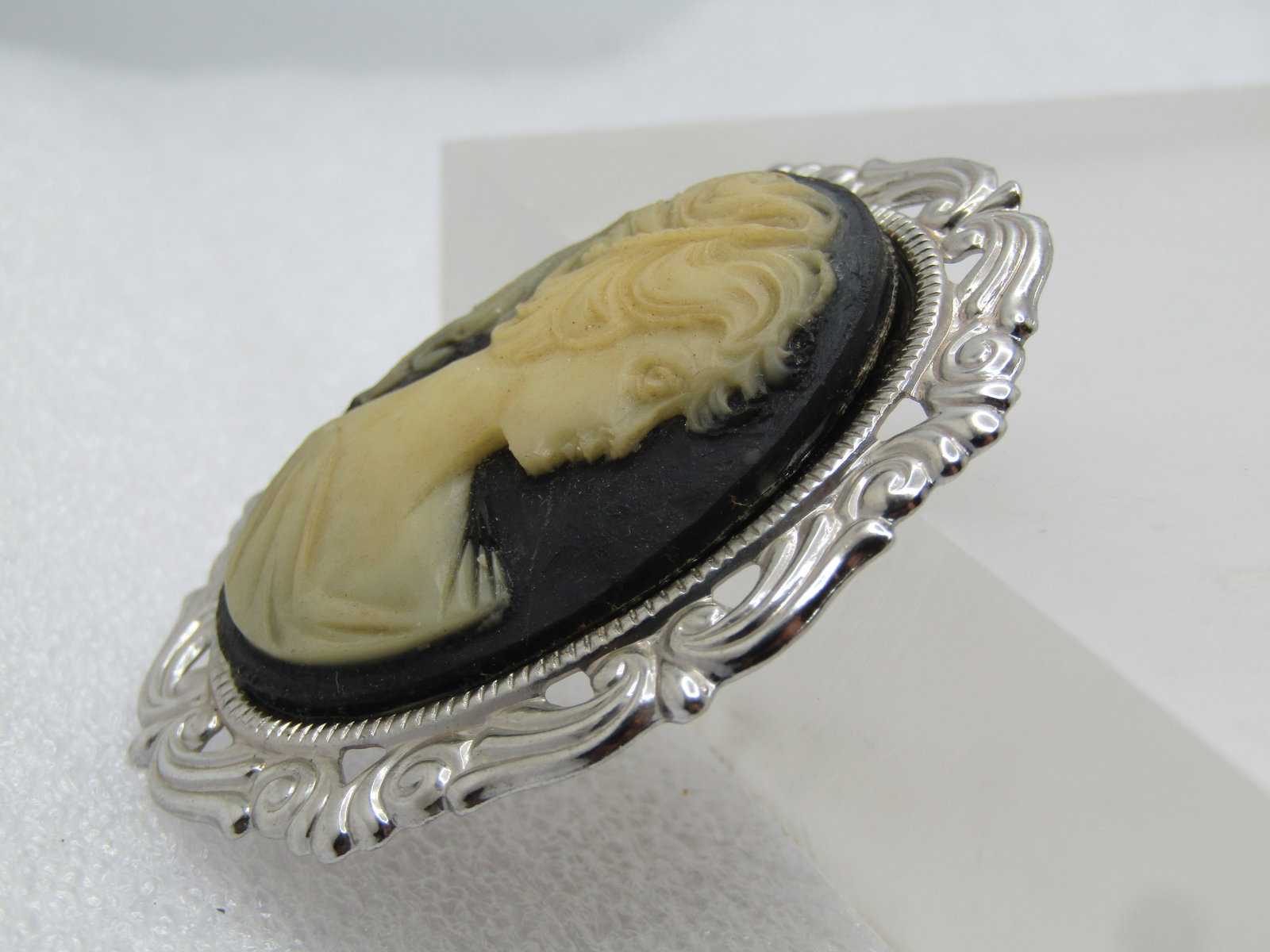 Vintage Cameo Brooch, 1950's-1960's, Black & White - 2