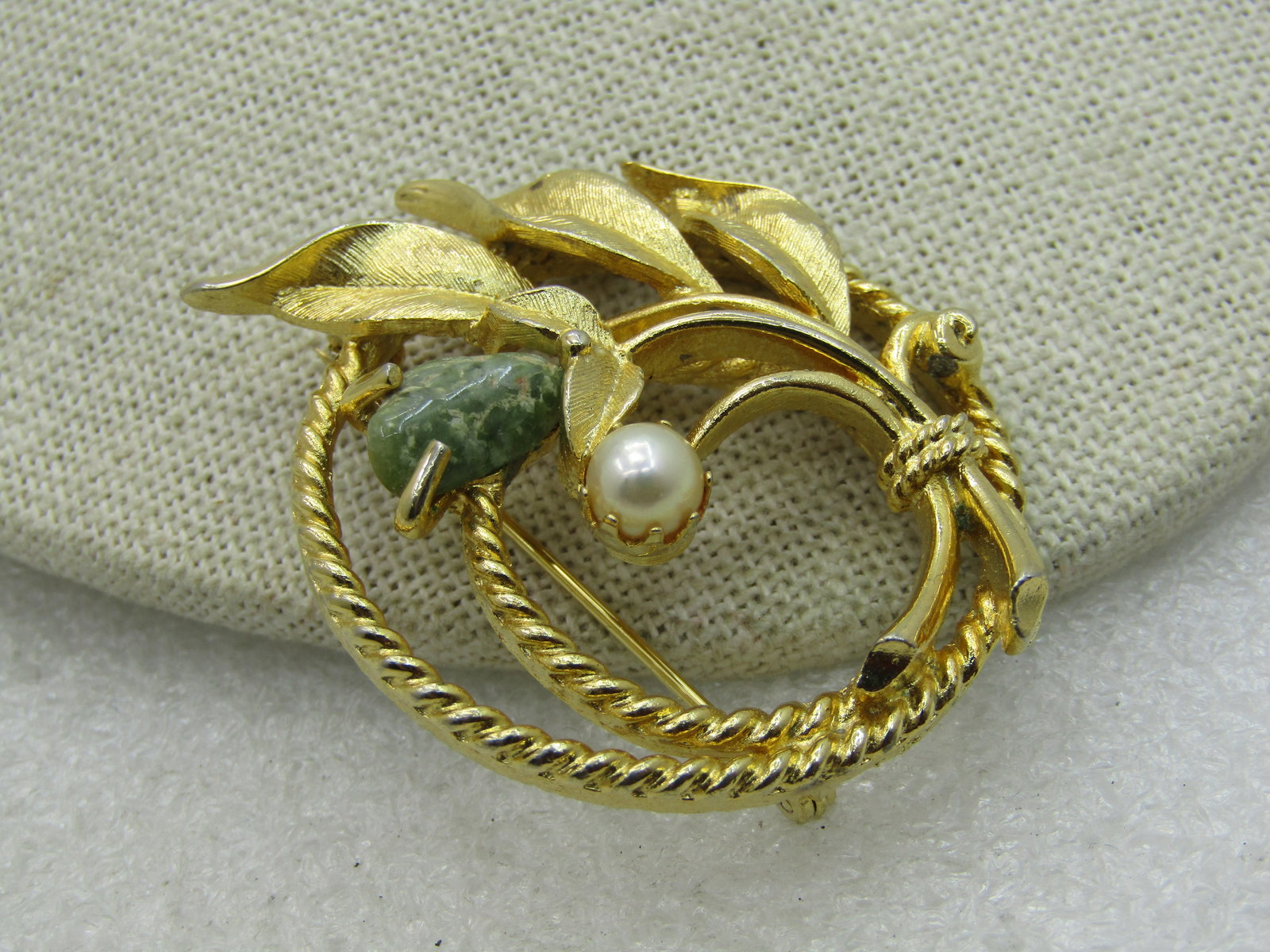 Vintage Moss Agate Faux Pearl Floral Circle Brooch, 1960's, 2" - 3