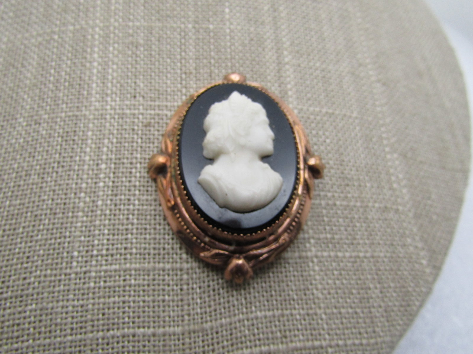 Vintage Black & White Cameo Brooch, Coro, Rose Gold Tone, 1940's, 1.75" - 2