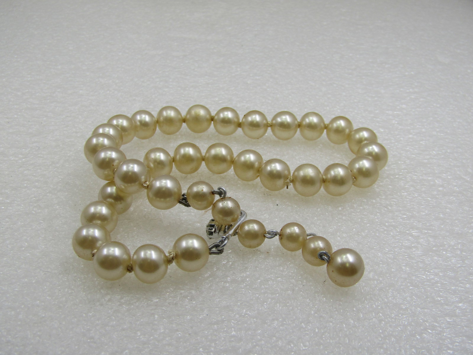 Vintage Japan Faux Pearl Necklace, 16", 9.5mm, Rhinestone - 7