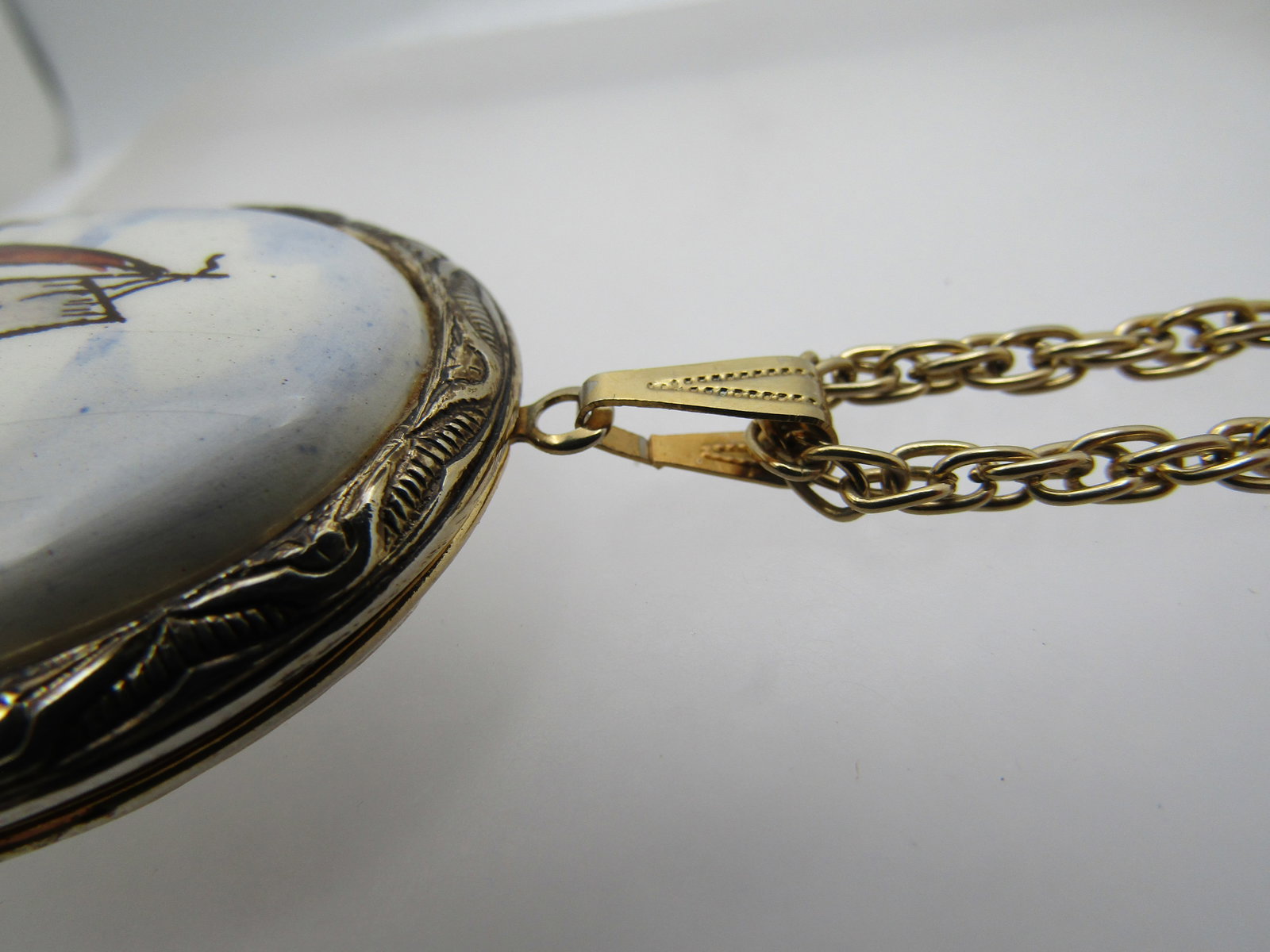 Vintage Painted Ships Locket Necklace, 24", 1960's - 8