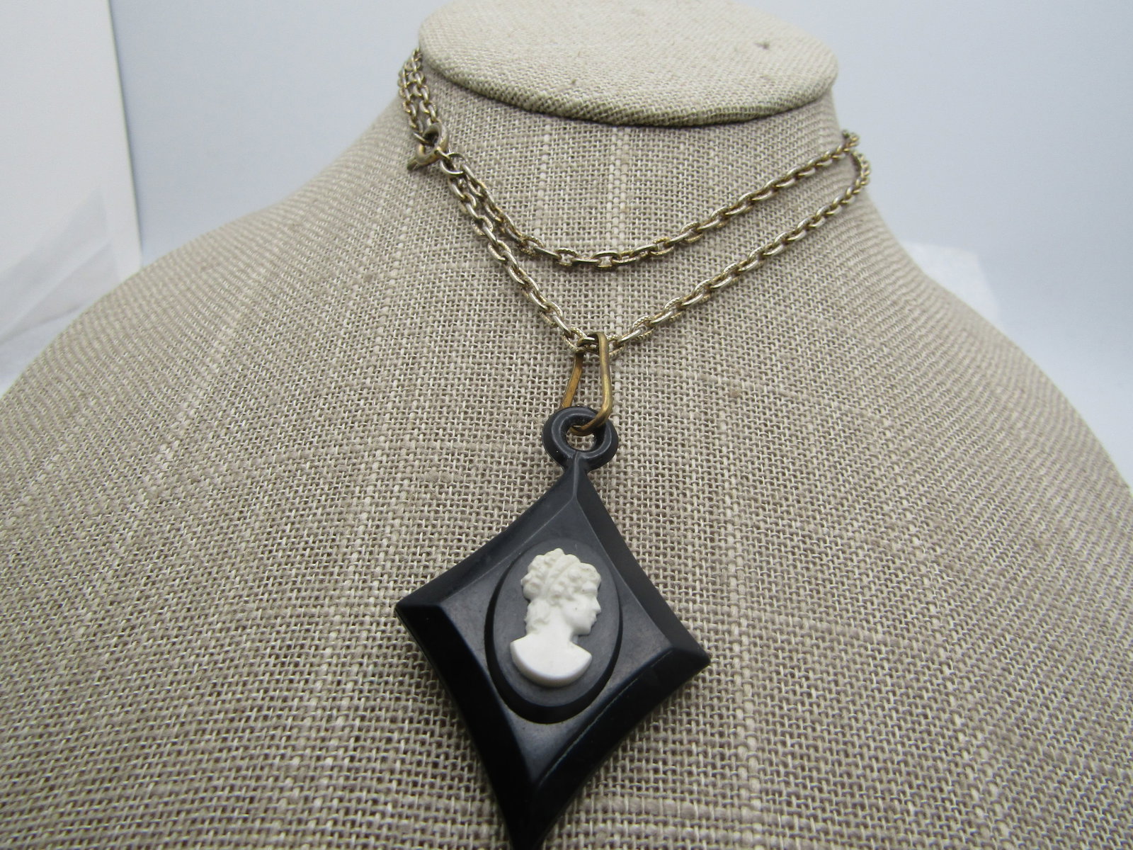 Vintage Black/White Cameo Necklace, Diamond Shape, 24", 1940''s - 2