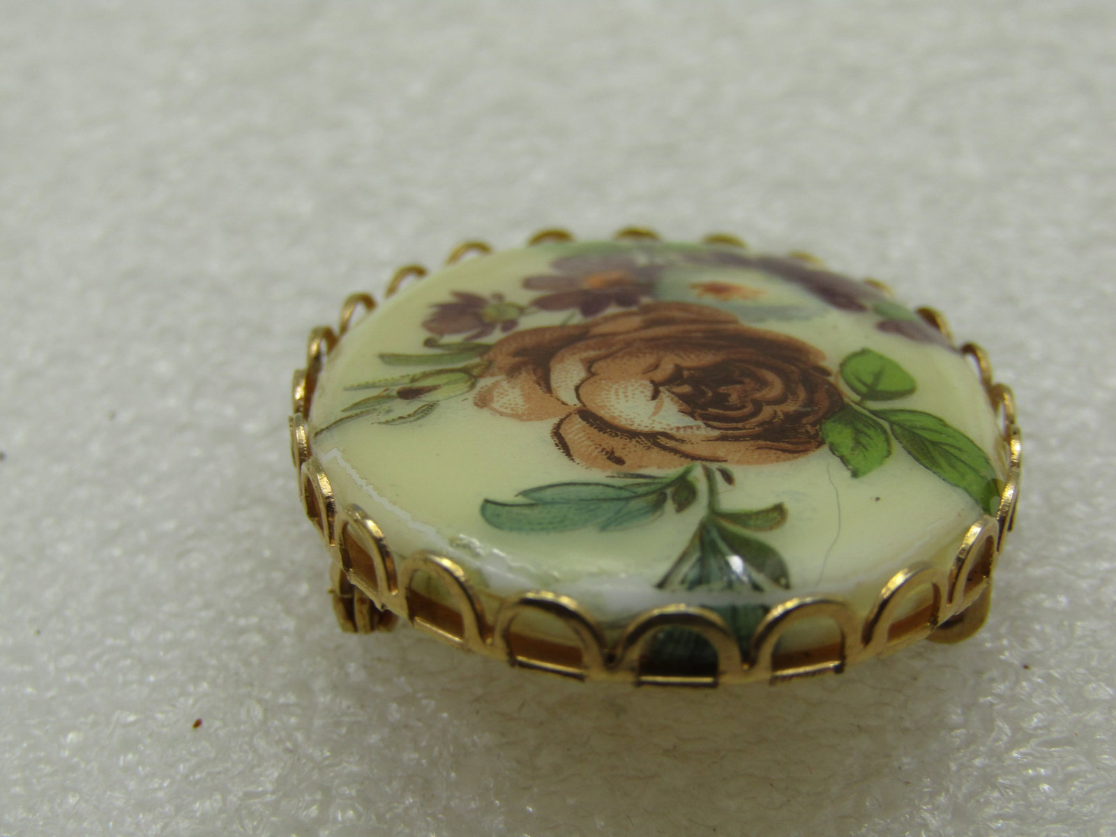Vintage Floral Cameo Brooch, 1960'-1970's - 4