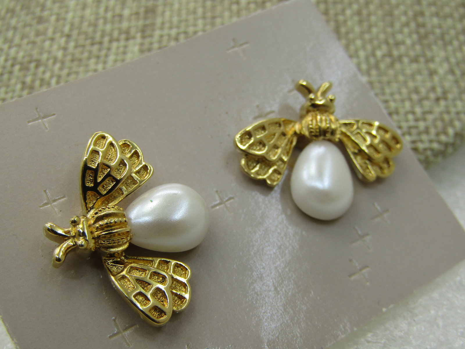Vintage Faux Pearl Fly Earrings, Pierced, Gold Tone, 3/4" - 3
