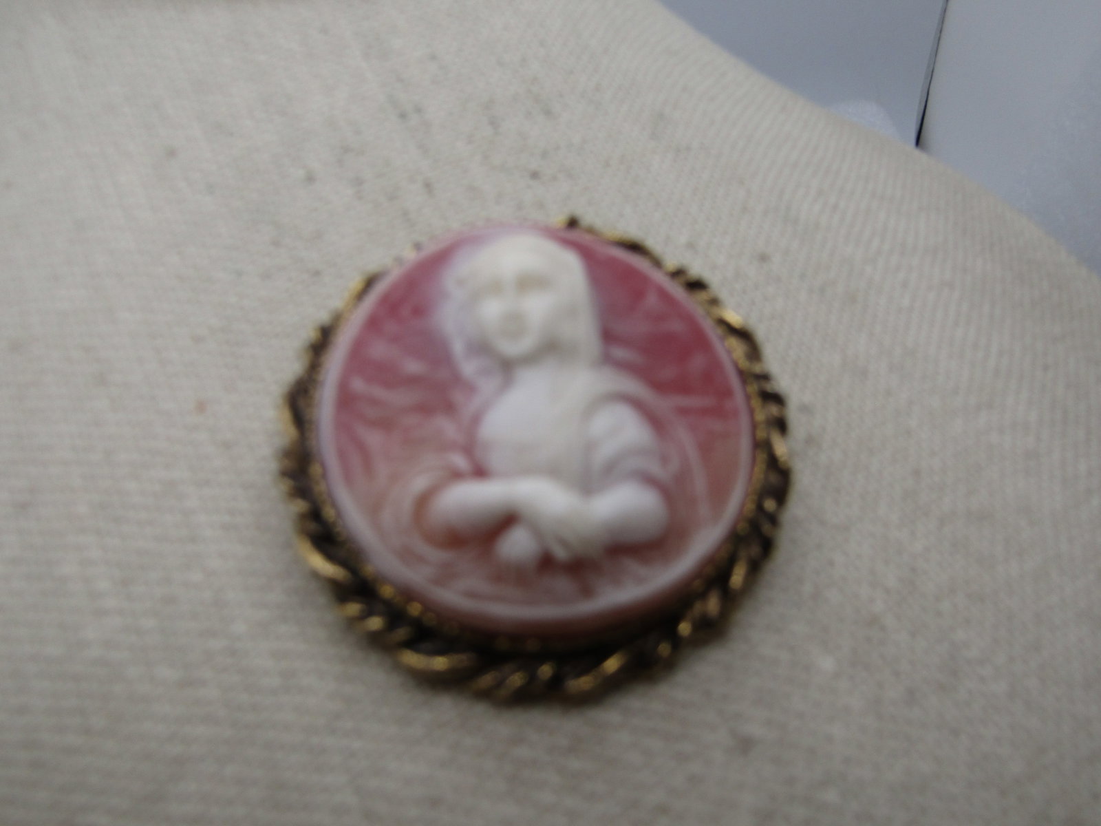Vintage Pink Cameo Brooch, 1960's, Round - 2