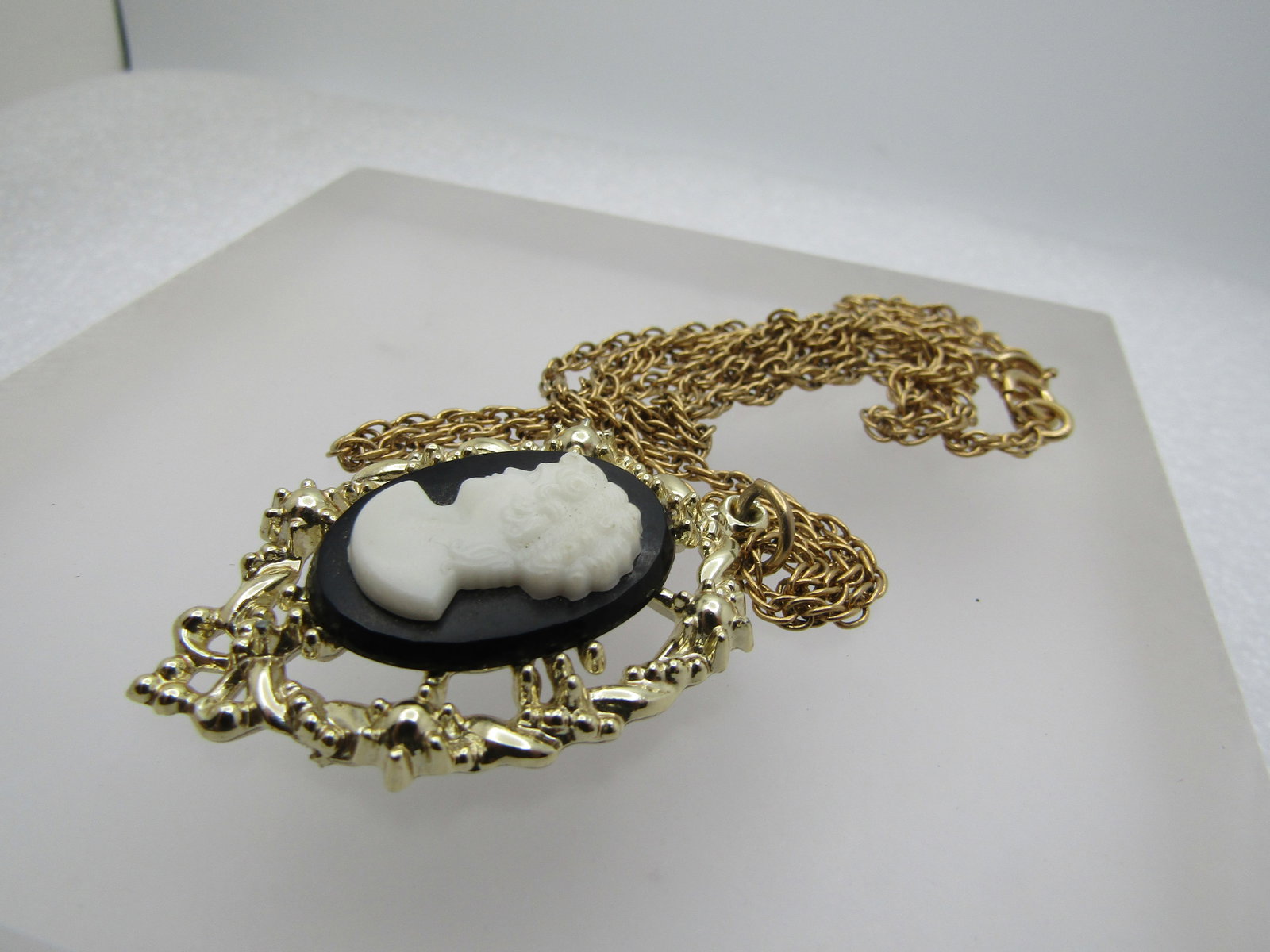 Vintage Black & White Cameo Necklace, 1960's, 26" - 5