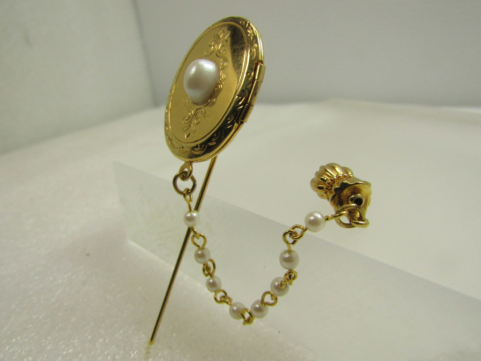 Vintage Faux Pearl Locket Stick Pin with Safety Clasp & Chain, 1960's-1970's - 2