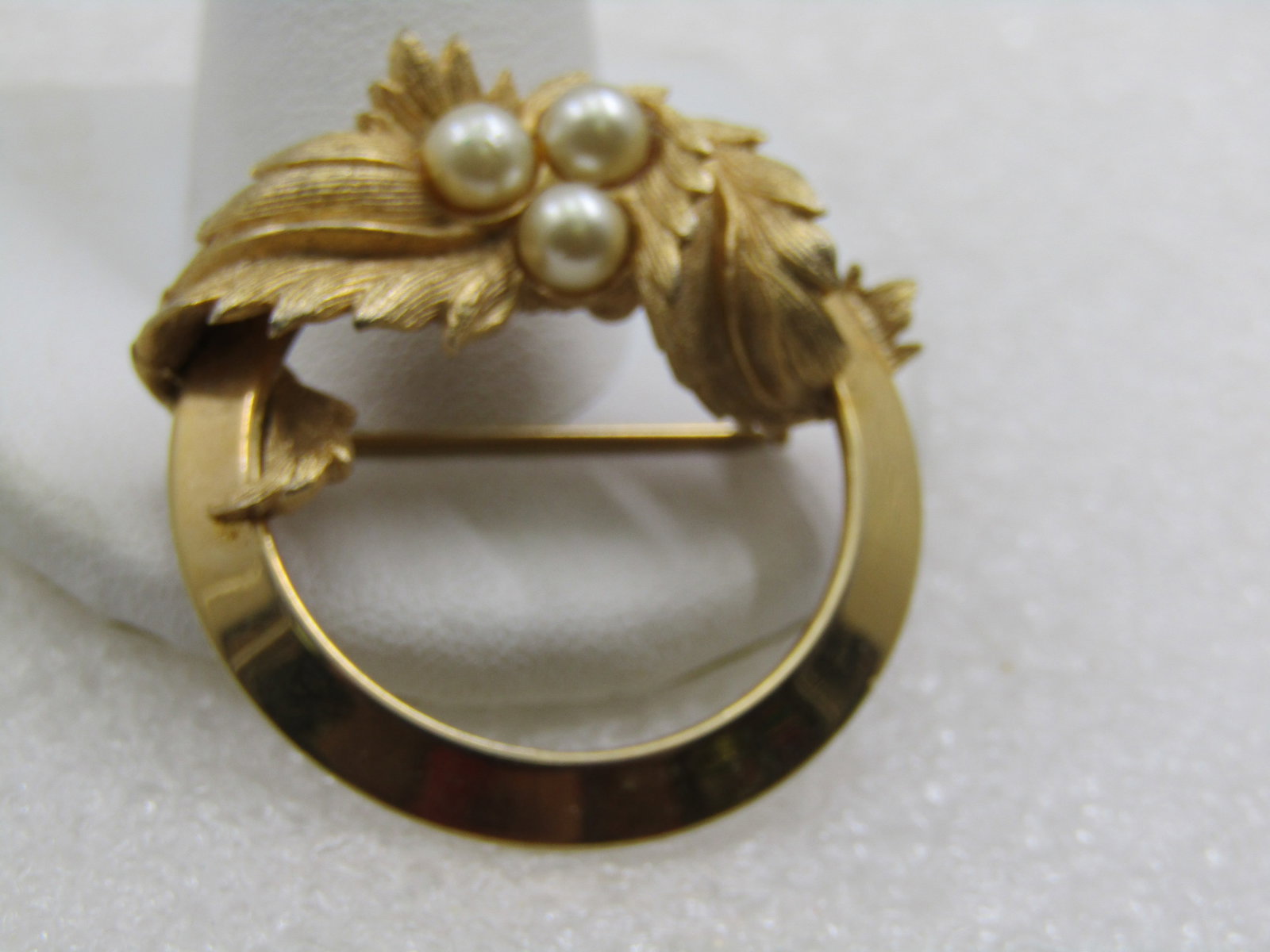 Vintage Faux Pearl & Leaf Circle Brooch, Sarah Coventry - 2
