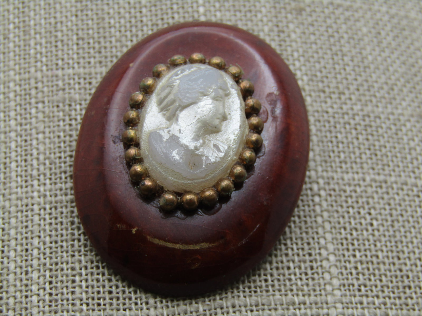 Vintage Wooden Cameo Brooch, Molded Cameo, 1940's-1950's (1 of 5)