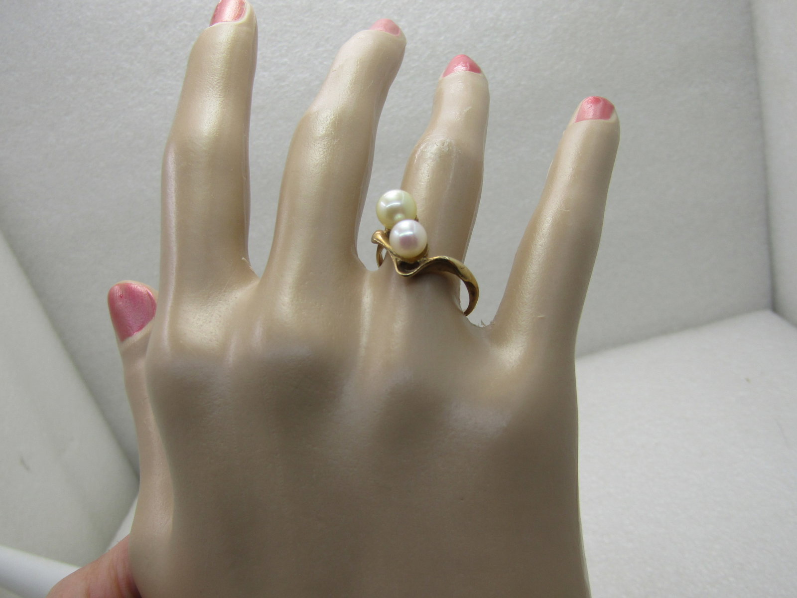 Vintage 10kt Double Pearl Ring, Sz. 7 - 9