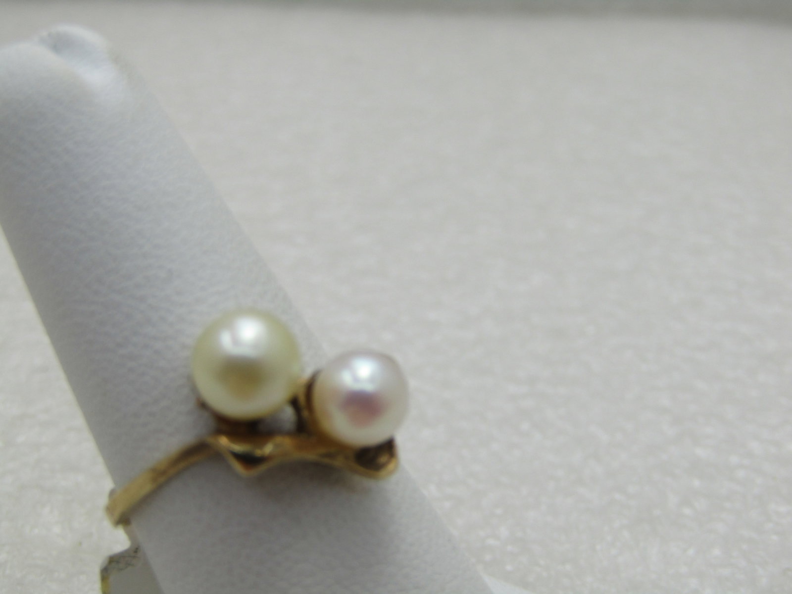 Vintage 10kt Double Pearl Ring, Sz. 7 - 4