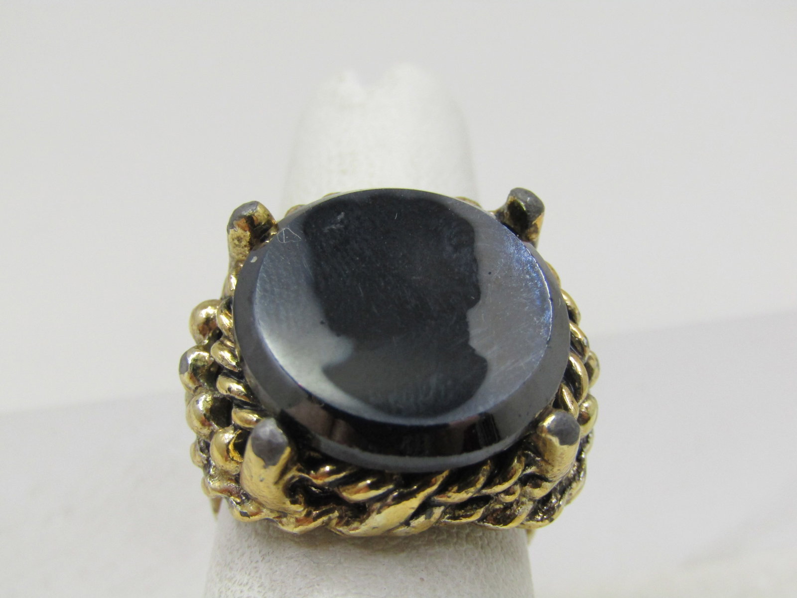 Vintage Black Glass Silhouette Cameo Ring, Adjustable , 1960's - 2