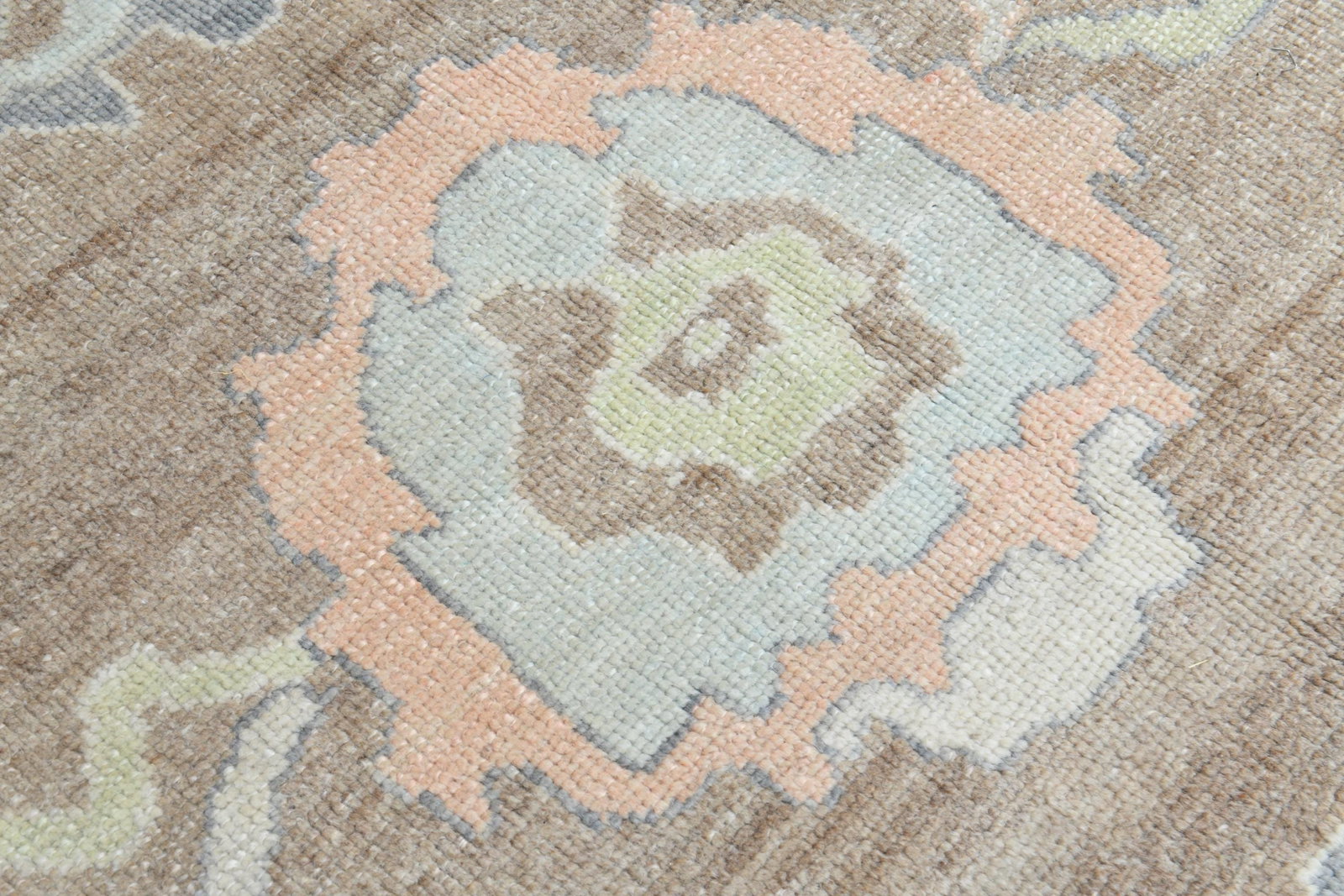 10'3x12'9 ft, BOHO OUSHAK RUG: Title: 10'3x12'9 ft, BOHO OUSHAK RUG Description: This Turkish one-of-a-kind Vintage Turkish Rug is hand-knotted and handwoven by the most skilled artisans who use pure wool, in muted, natural tones, 
