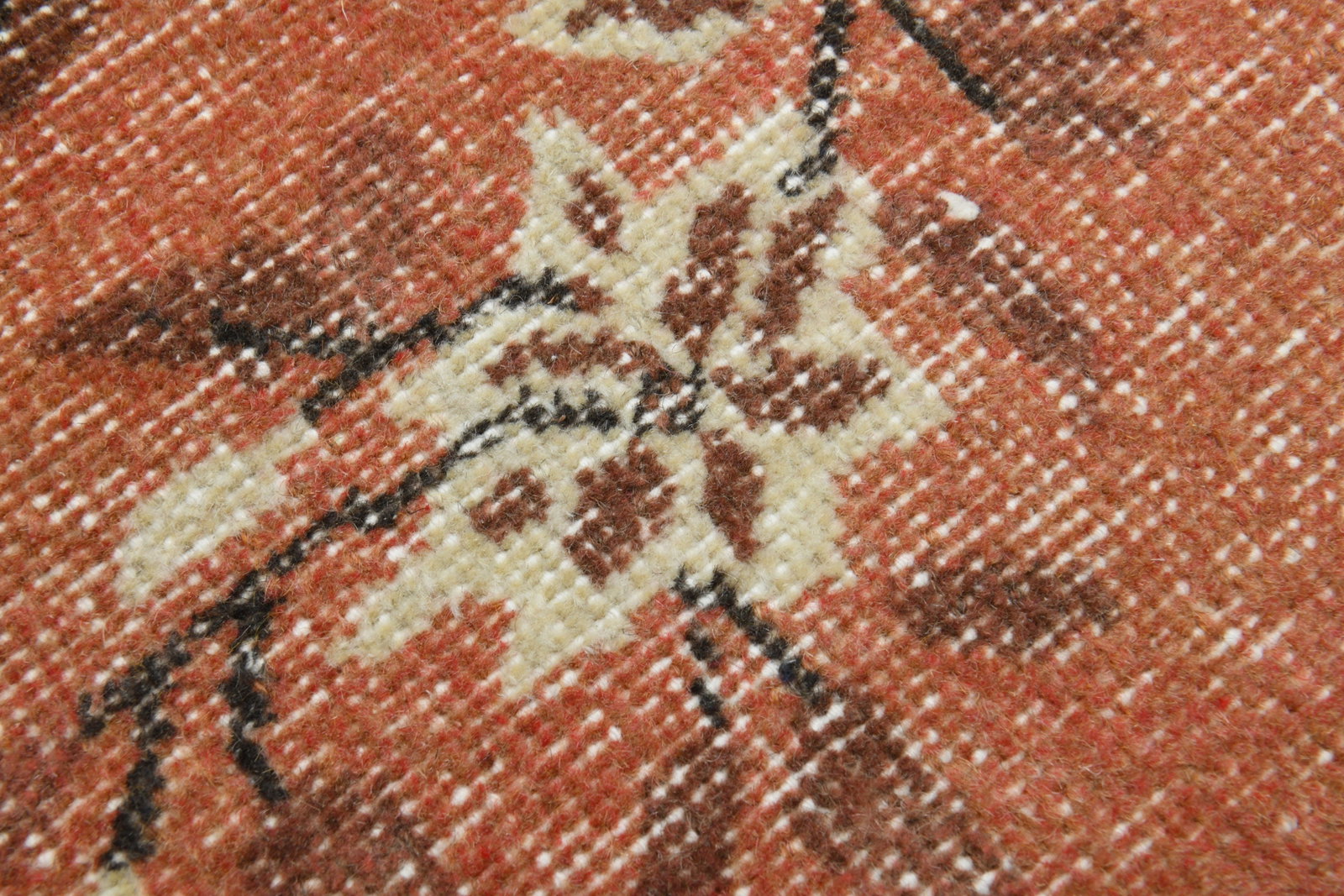 6'3x10'2 ft, RED TURKISH RUG - 6