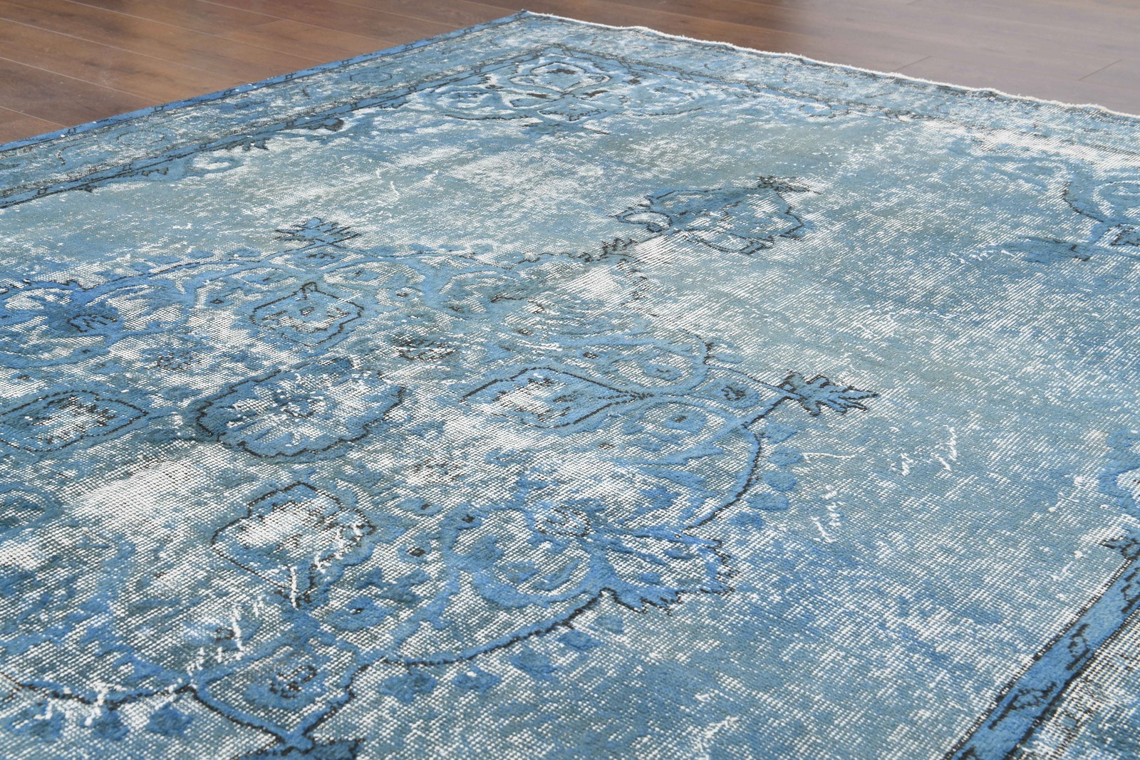 6'9x10 ft, BLUE FADED RUG - 3