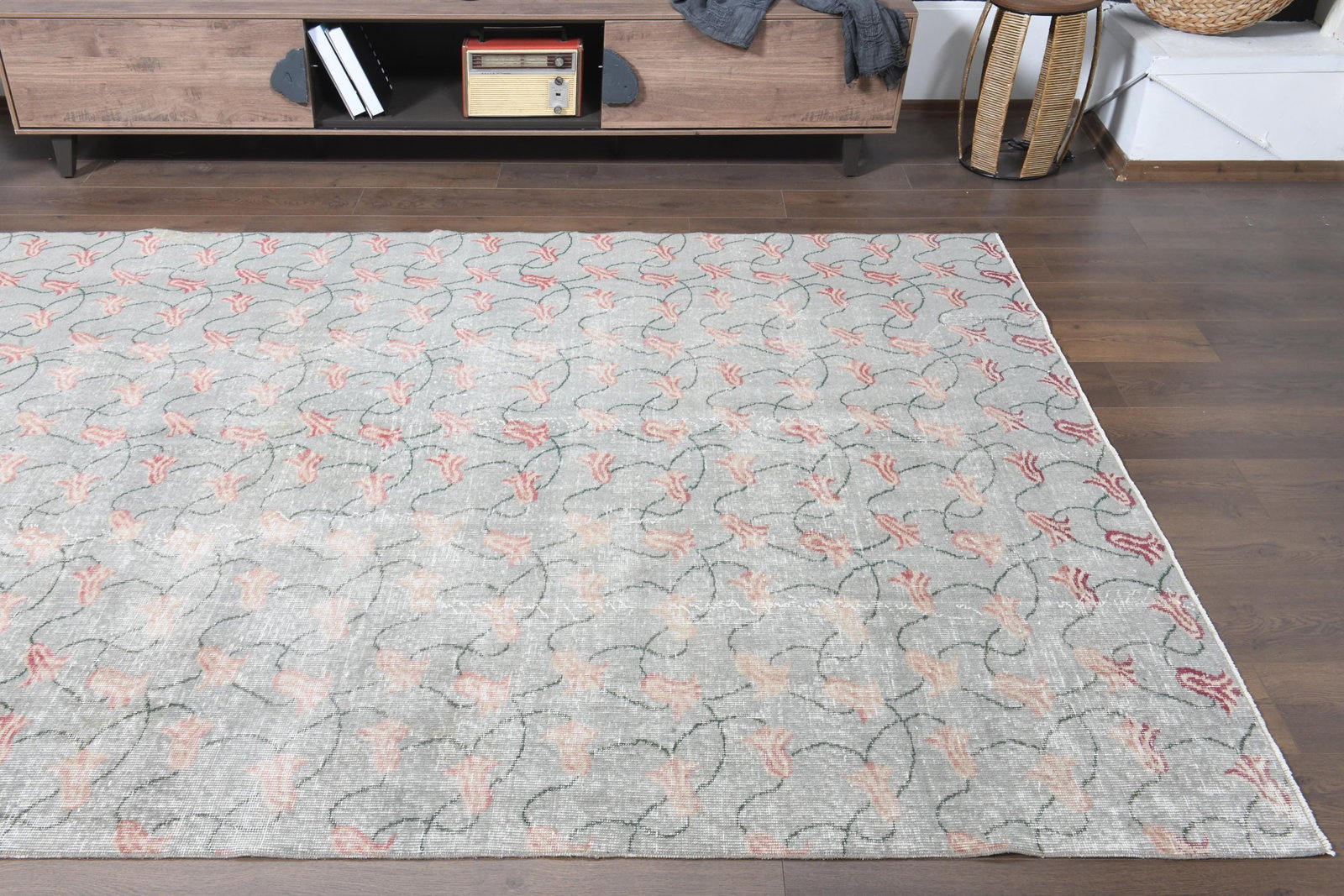 6'6x9'8 ft, GRAY FLORAL RUG - 3