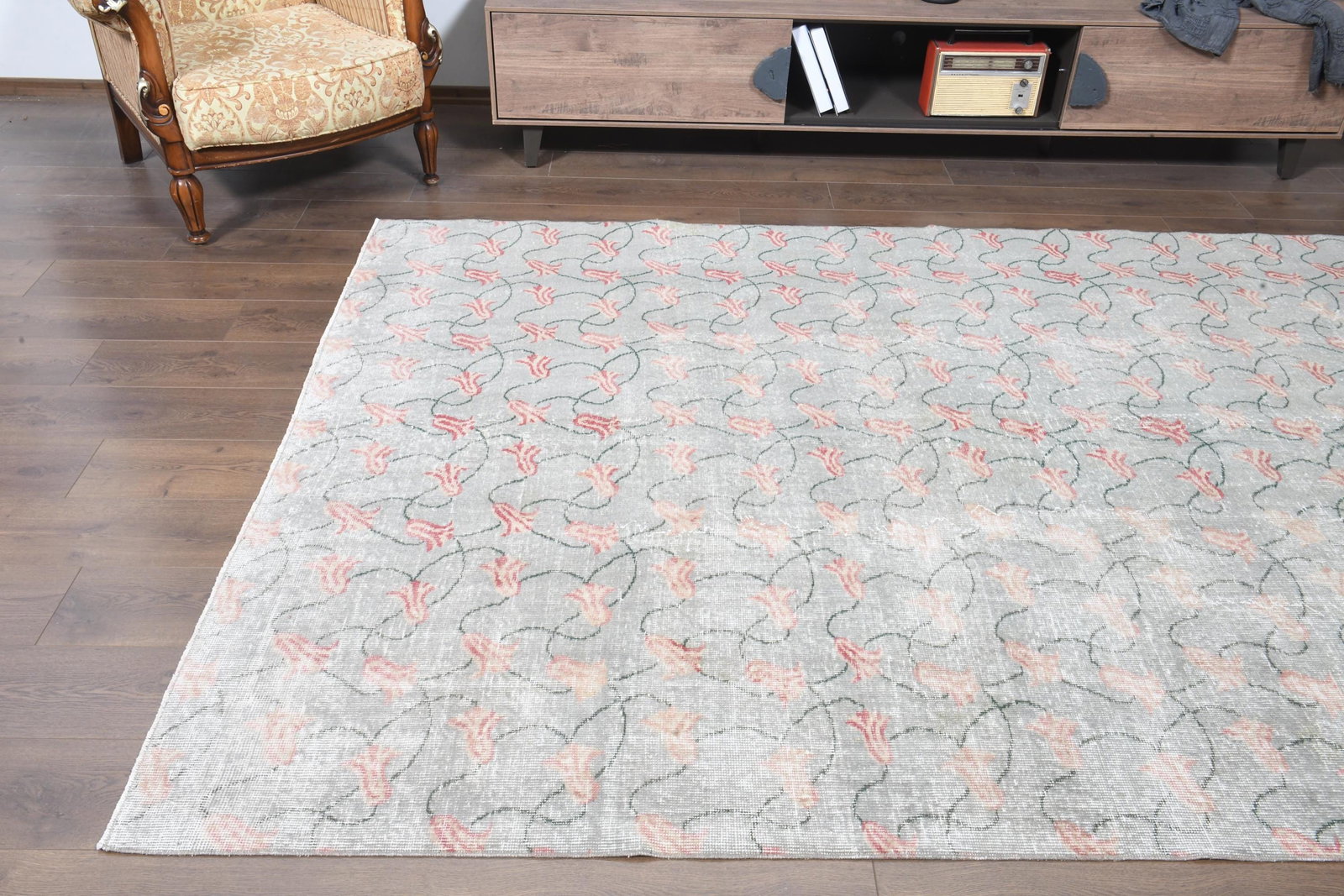 6'6x9'8 ft, GRAY FLORAL RUG - 4