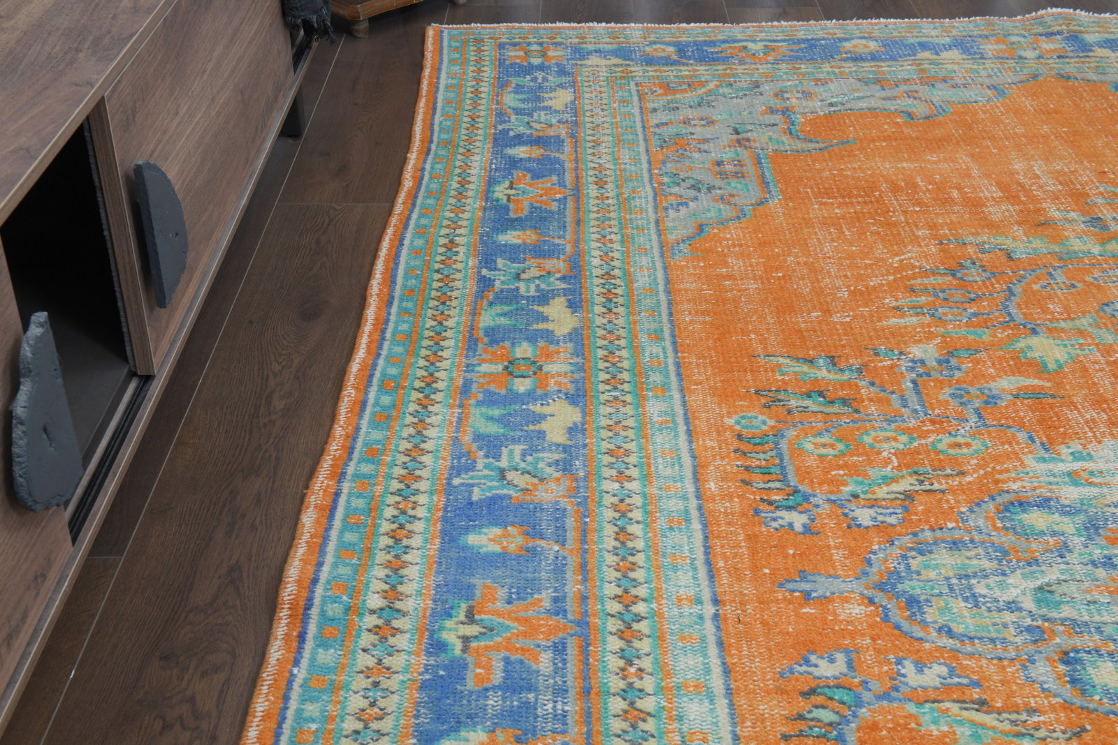 7'6x11'2 ft, ORANGE TURKISH RUG: Title: 7'6x11'2 ft, ORANGE TURKISH RUG Description: This Turkish one-of-a-kind Vintage Turkish Rug is hand-knotted and handwoven by the most skilled artisans who use pure wool, in muted, natural