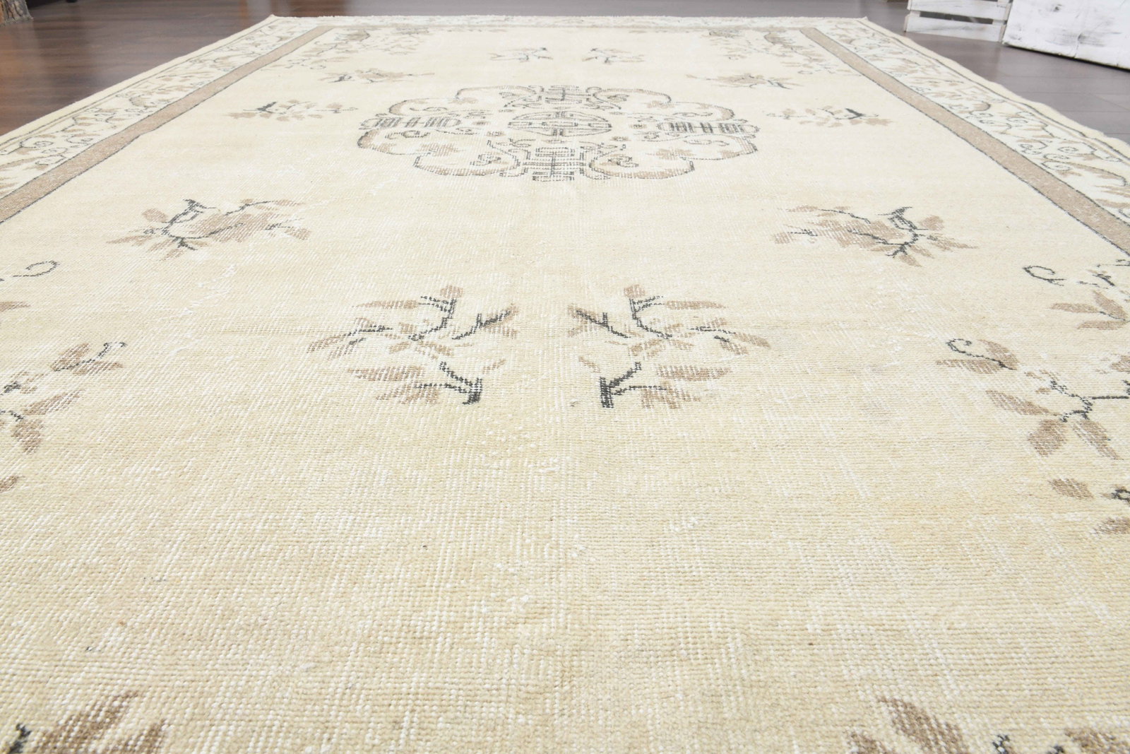 7'2x10'6 ft, FLORAL, HERITAGE RUG - 4