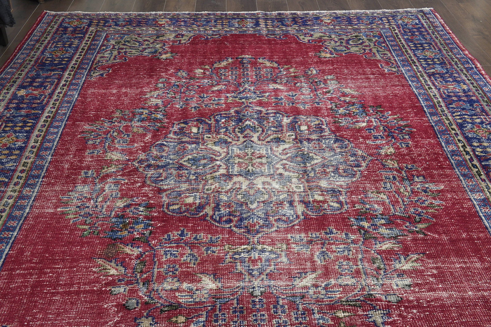 7'8x10'5 ft, COLORFUL DeCOR - 8