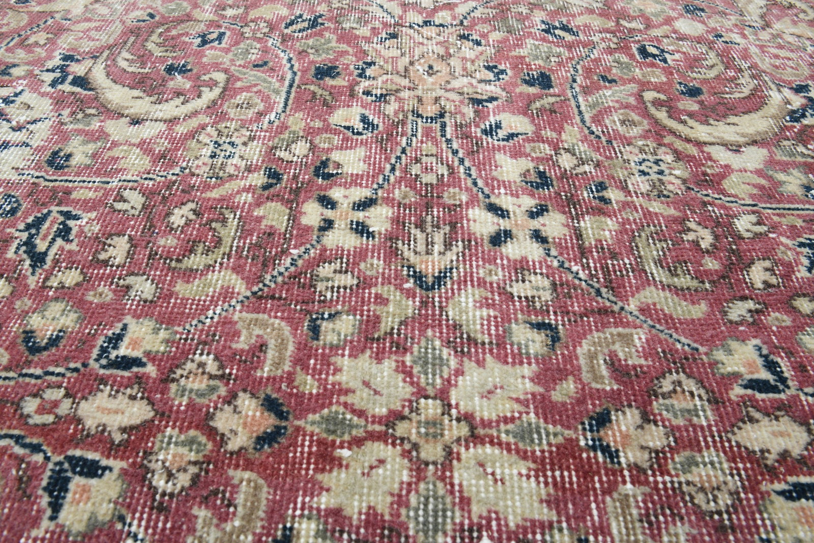 6.5x9.8 ft, PERSIAN DECOR, Vintage: Title: 6.5x9.8 ft, PERSIAN DECOR, Vintage Description: This Turkish one-of-a-kind Vintage Turkish Rug is hand-knotted and handwoven by the most skilled artisans who use pure wool, in muted, natural