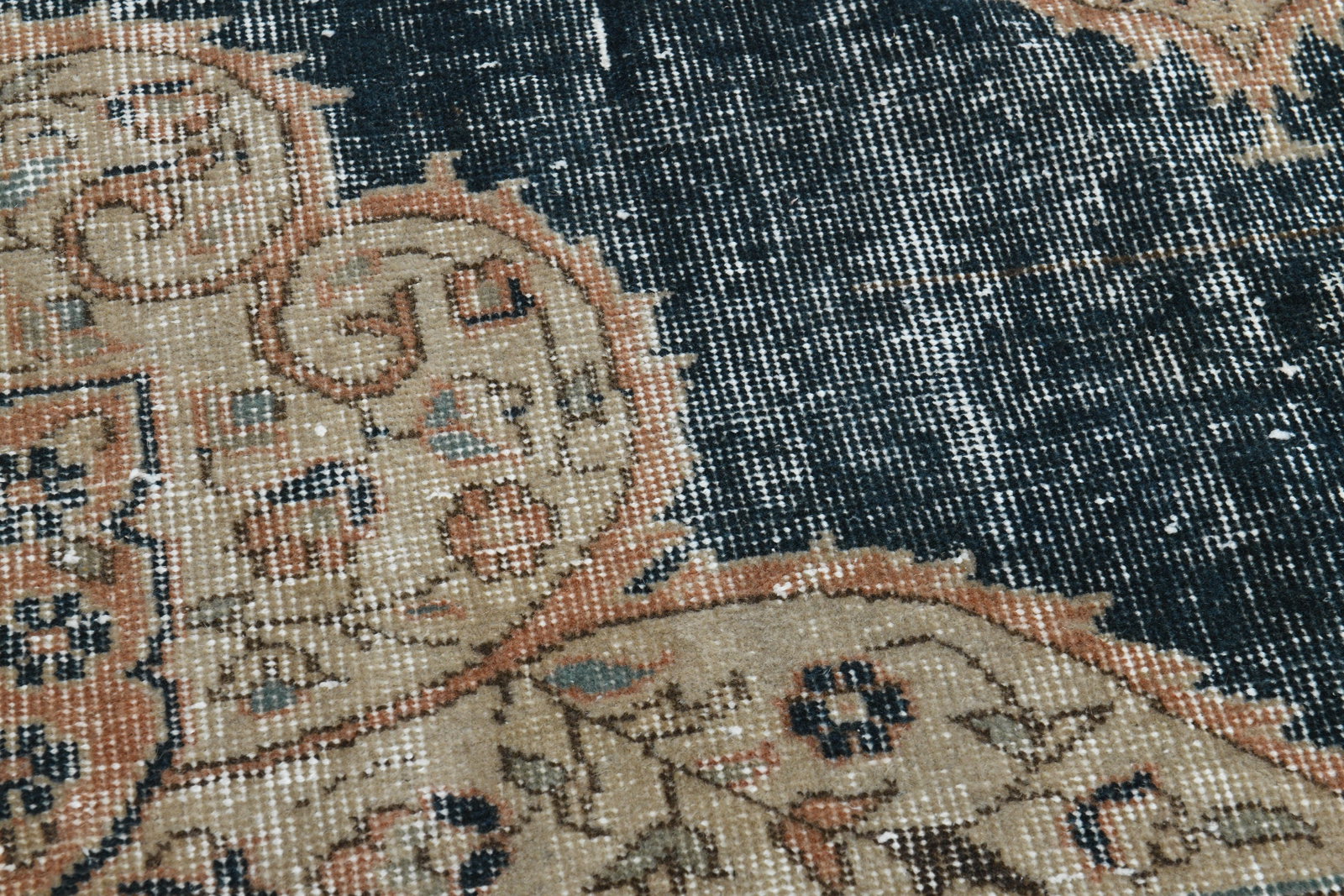 6.9x10.3 ft, DENIM BLUE, Vintage Turkish Rug - 3
