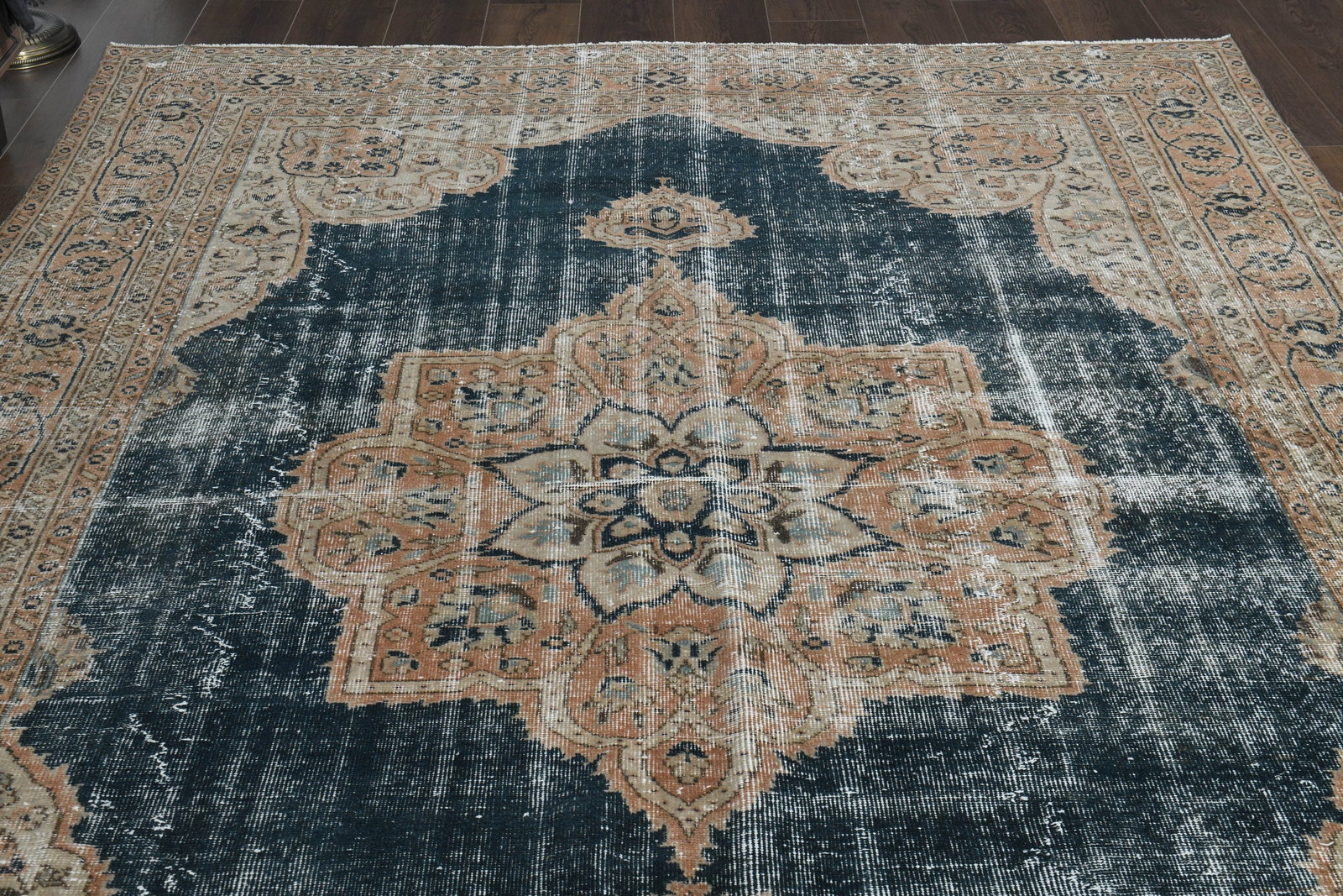 6.9x10.3 ft, DENIM BLUE, Vintage Turkish Rug - 4