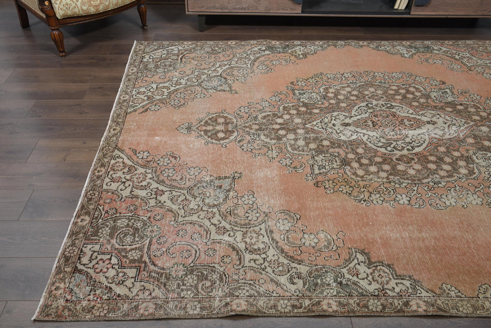 7'5x10'1 ft, VINTAGE TURKISH RUG - 8