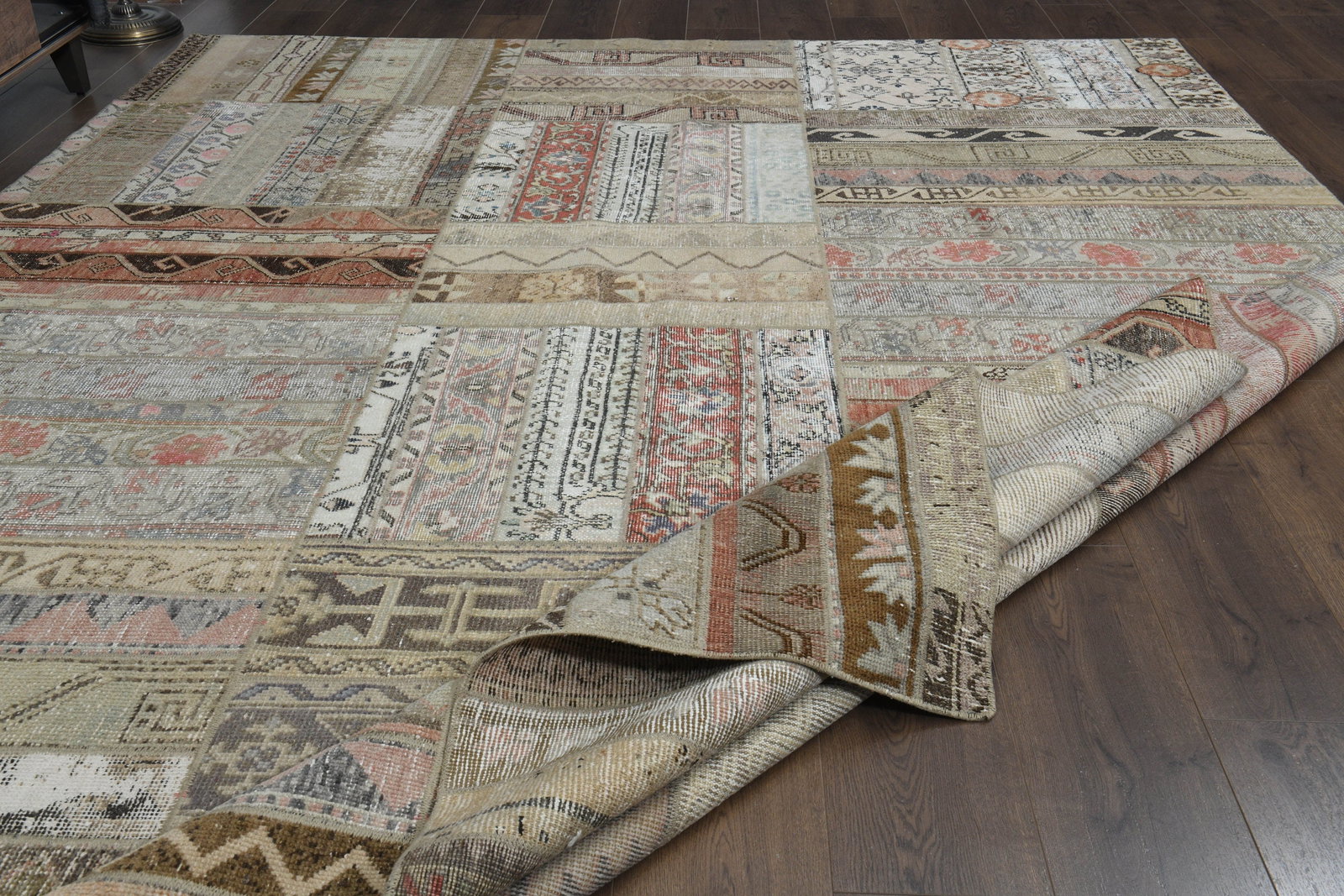 8.1x10.8 ft, OVERSIZED LARGE RUG - 9