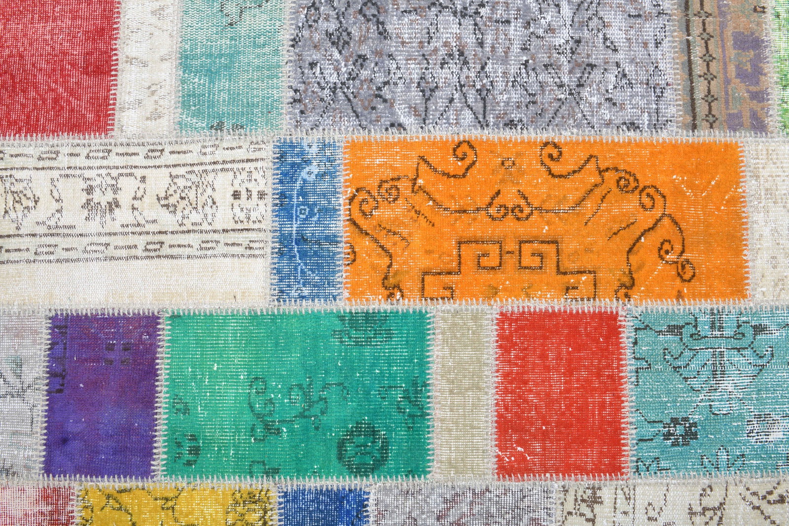 5'7x7'9 ft, HAND LOOMED, Colorful Patchwork Turkish Rug - 3