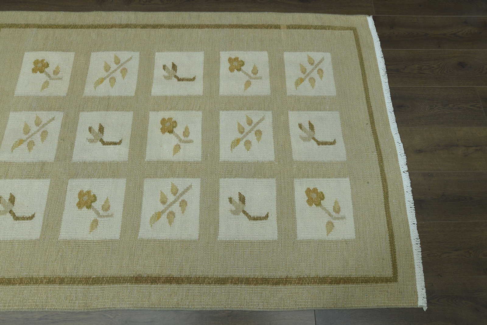 4x5'7 ft, FADED DECOR, Patterned Turkish Rug - 9