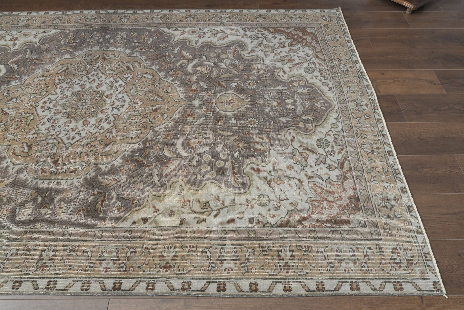 5'7x9'5 ft, MINIMALIST, LUXURY RUG - 9