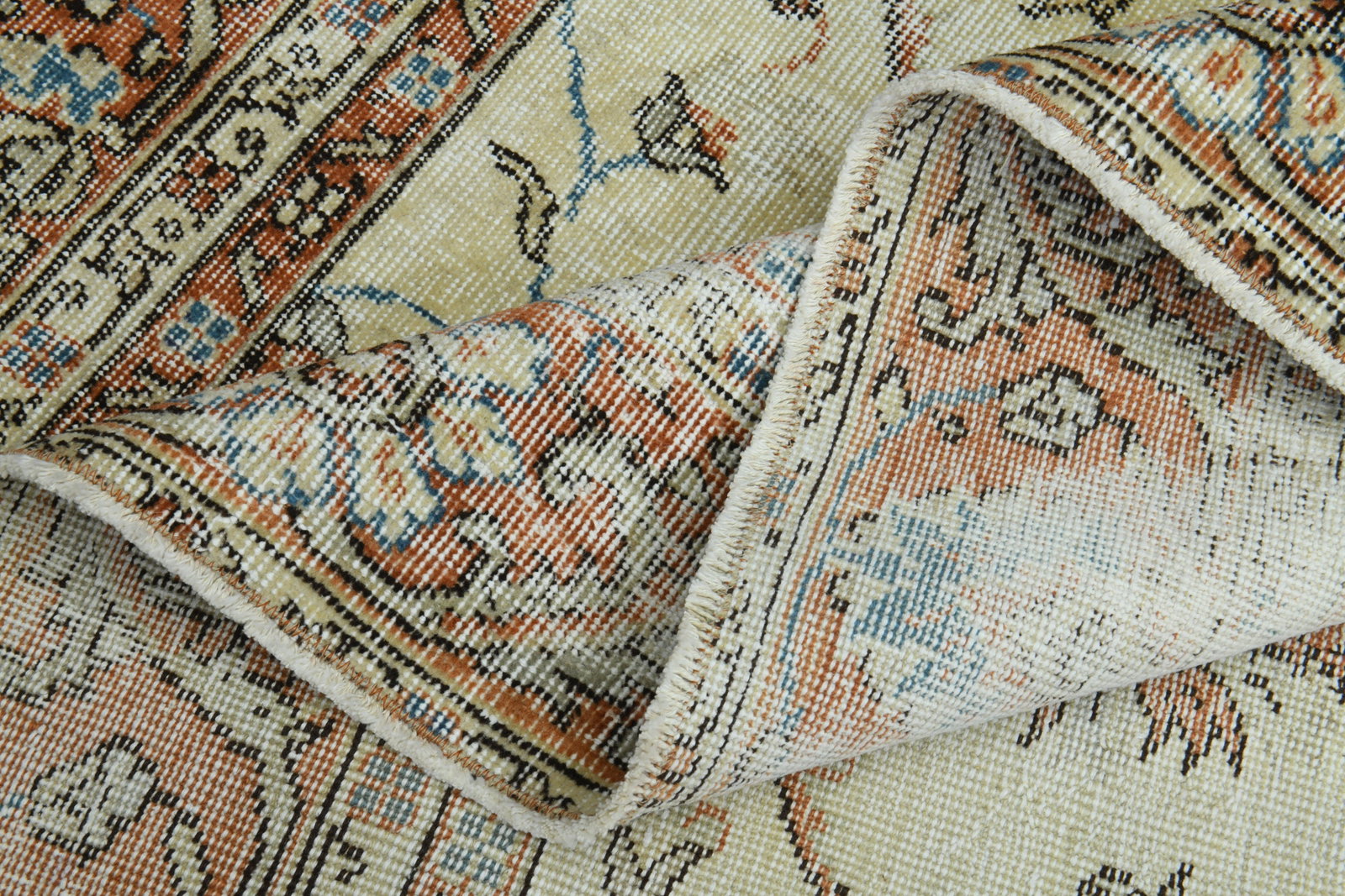7x9 NEUTRAL VINTAGE RUG: Title: 7x9 NEUTRAL VINTAGE RUG Description: This Turkish one-of-a-kind Vintage Turkish Rug is hand-knotted and handwoven by the most skilled artisans who use pure wool, in muted, natural tones, and
