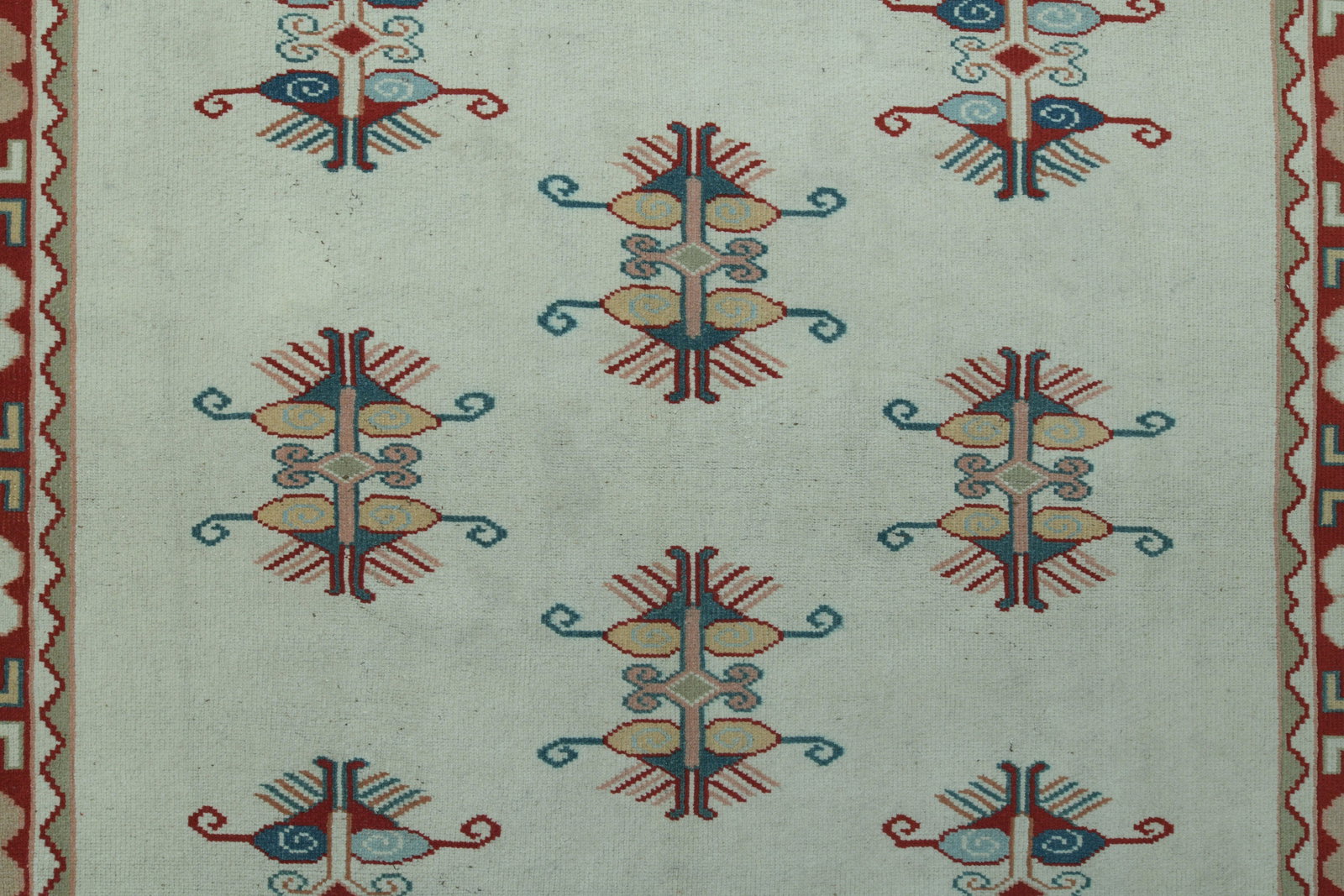 6x8'4 ft, RARE DESIGN: Title: 6x8'4 ft, RARE DESIGN Description: This Turkish one-of-a-kind Vintage Turkish Rug is hand-knotted and handwoven by the most skilled artisans who use pure wool, in muted, natural tones, and