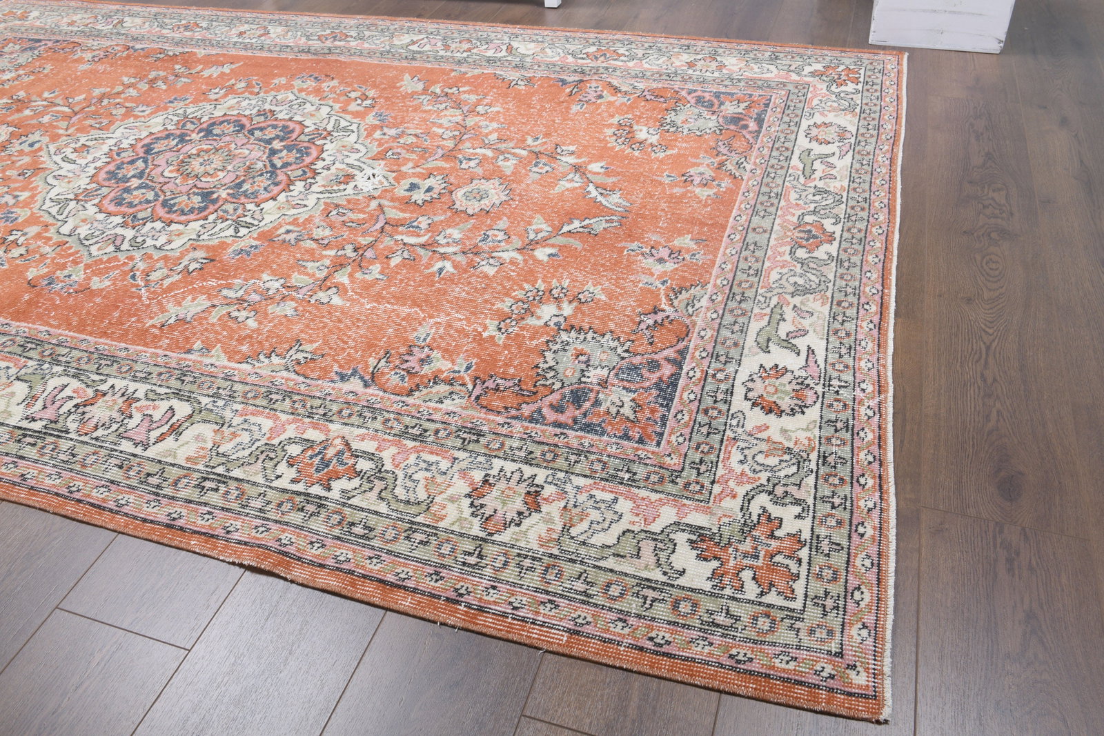 5'7x9'2 ft, SPRING RUG - 6