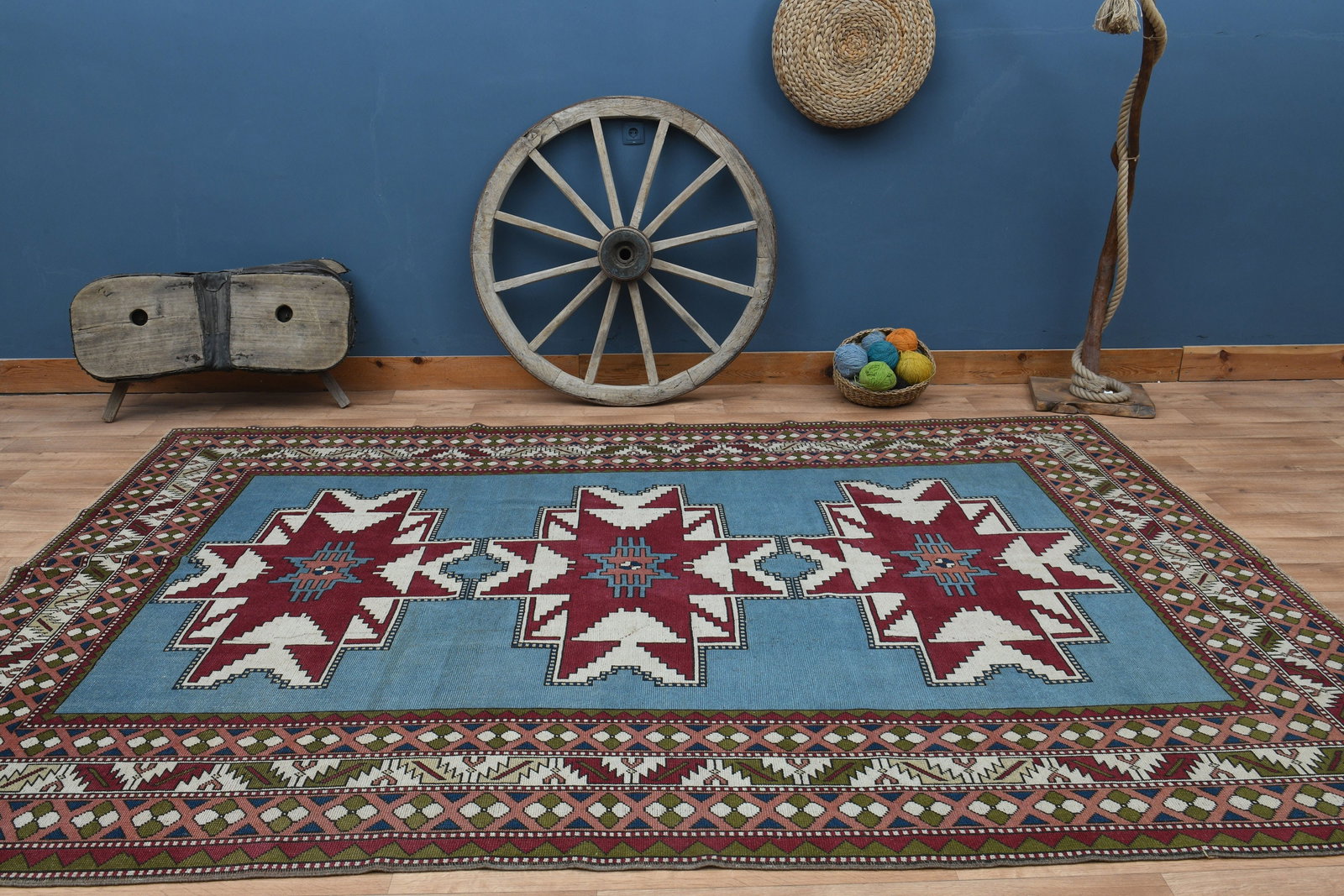 7'8x11'5 ft, AUTHENTIC MILAS RUG - 2