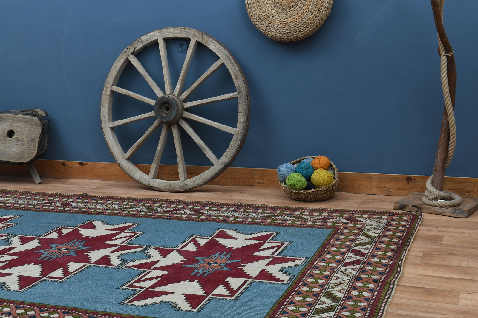 7'8x11'5 ft, AUTHENTIC MILAS RUG - 3