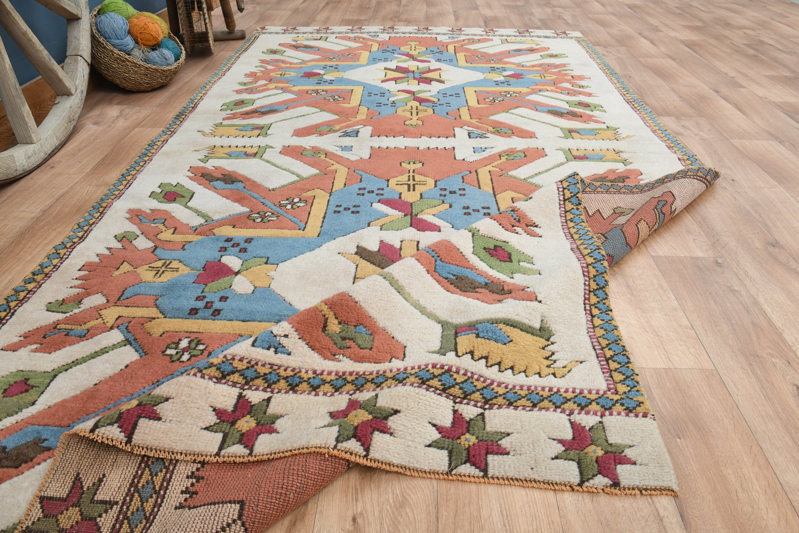 5'7x10'8 ft, GEOMETR?C, OUSHAK RUG - 3