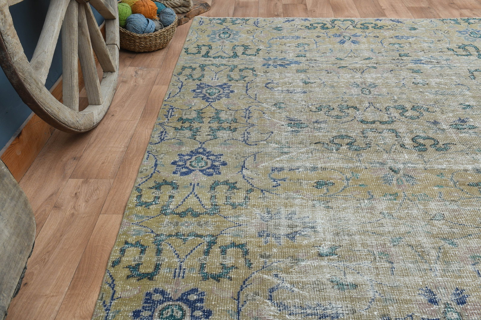6'3x8'8 ft, GREEN BLUE RUG - 5