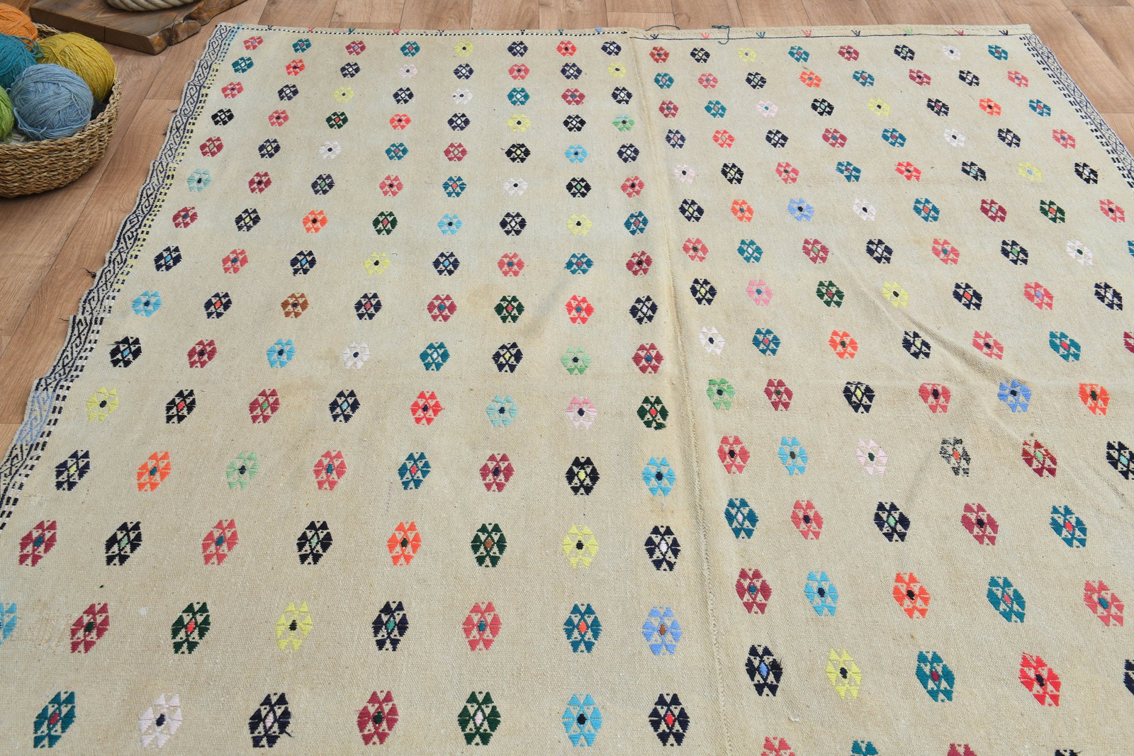 6'4x8'5 ft, FLOWERS TURKISH KILIM - 4