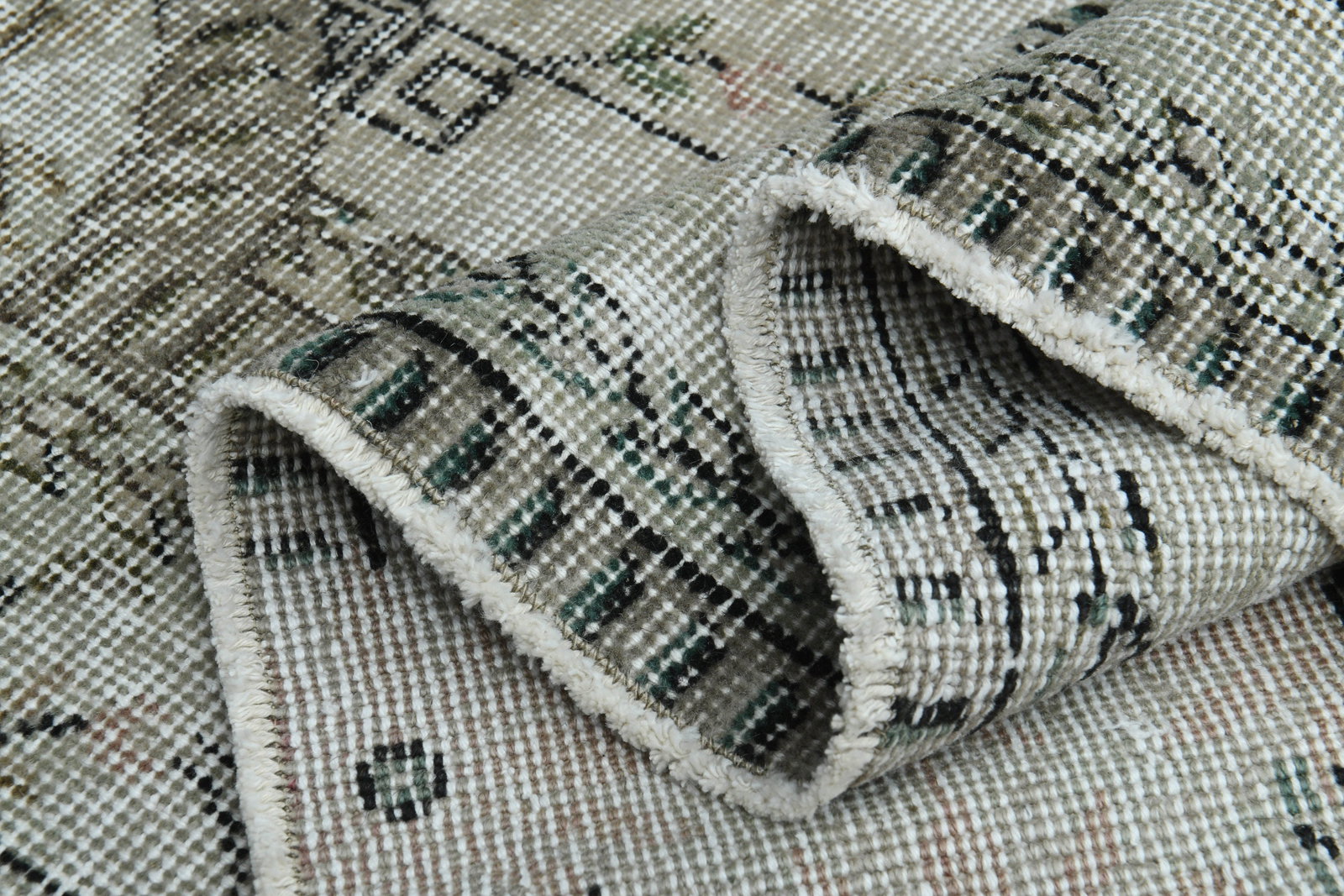 5'8x9'1 ft, BEIGE TURKISH RUG - 9