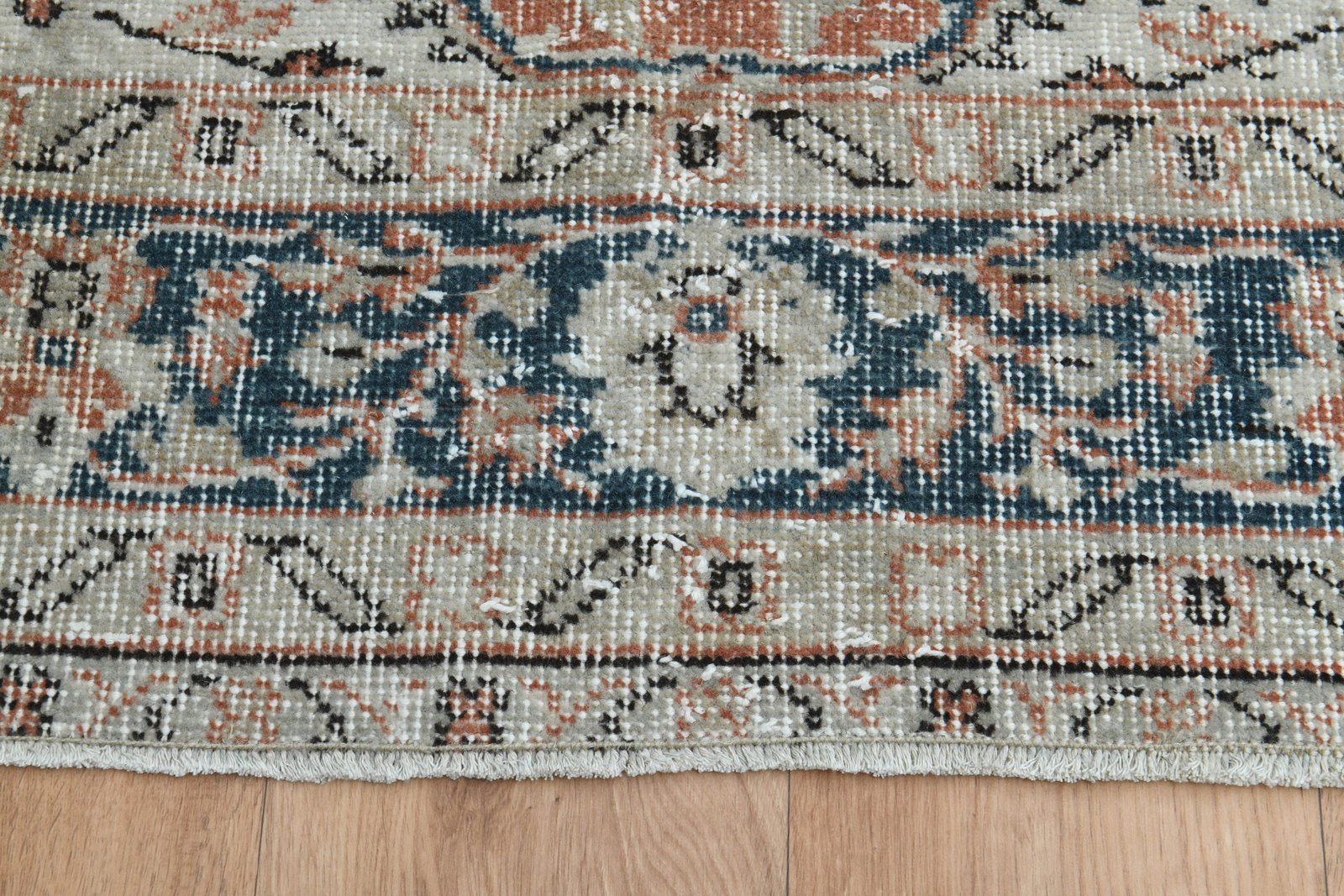 5'2x8'9 ft, ORANGE NAVY BLUE Rug - 6