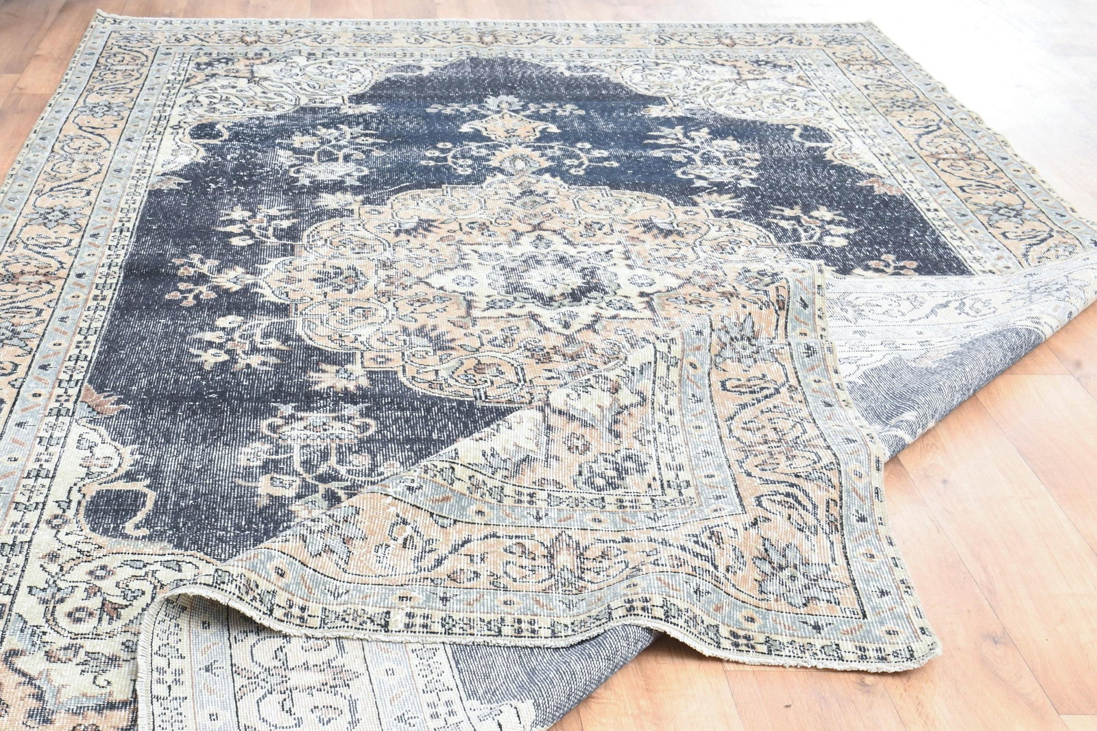 6'6x10'9 ft, BLUE VINTAGE RUG - 9