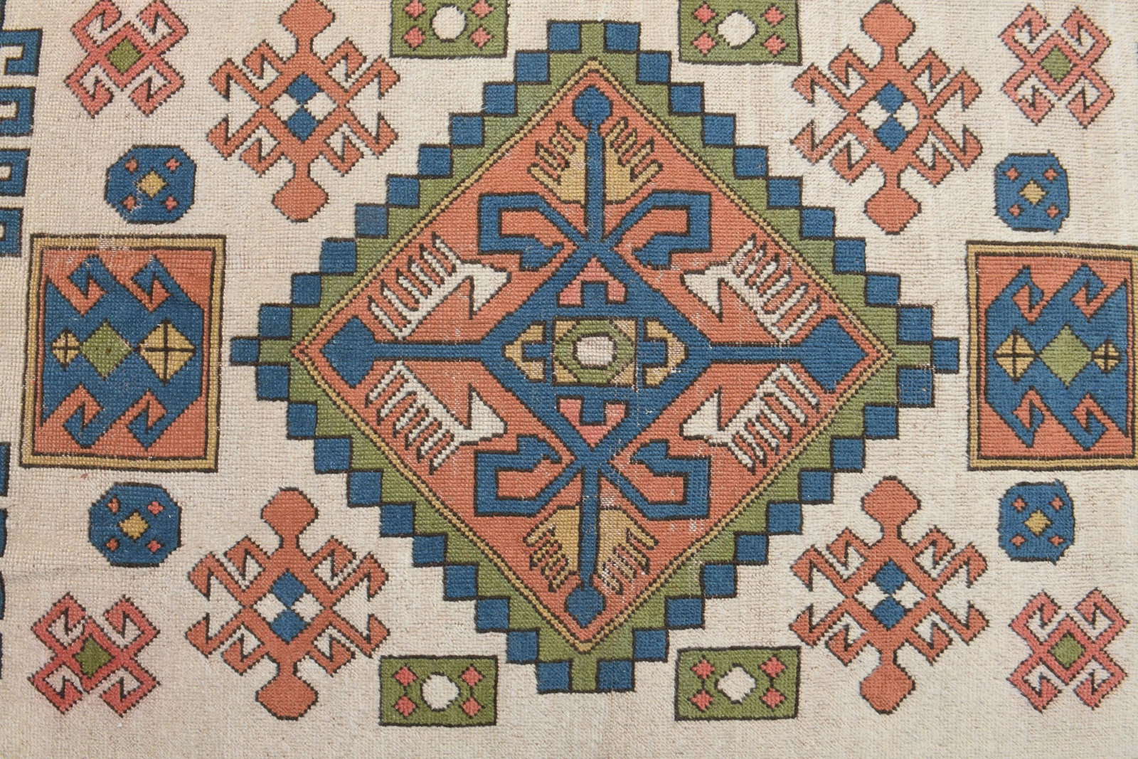 5'8x7'9 ft, Textured Bohemian Area Rug - 3