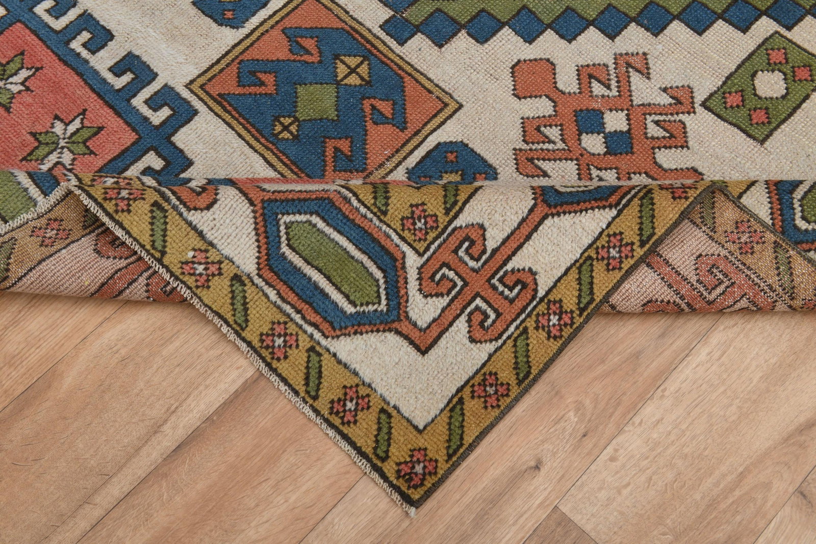 5'8x7'9 ft, Textured Bohemian Area Rug - 8