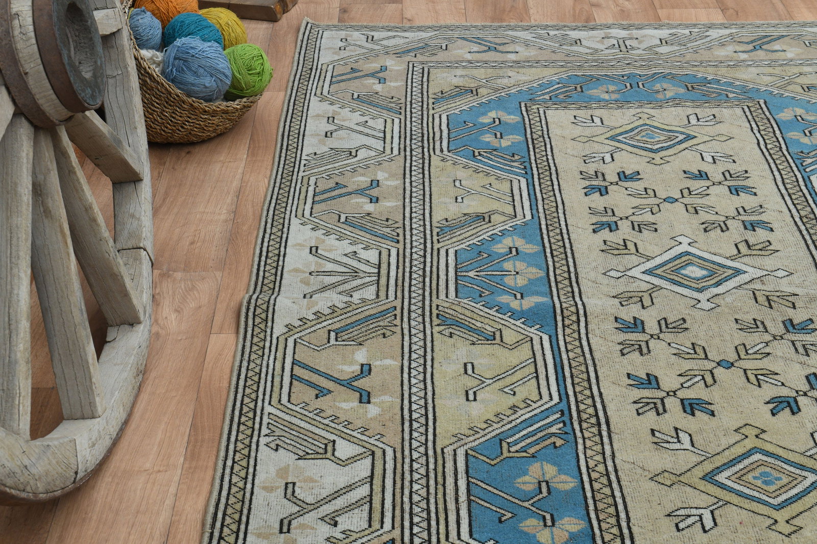 5'2x8'1 ft, BORDERED, TURKISH RUG - 7