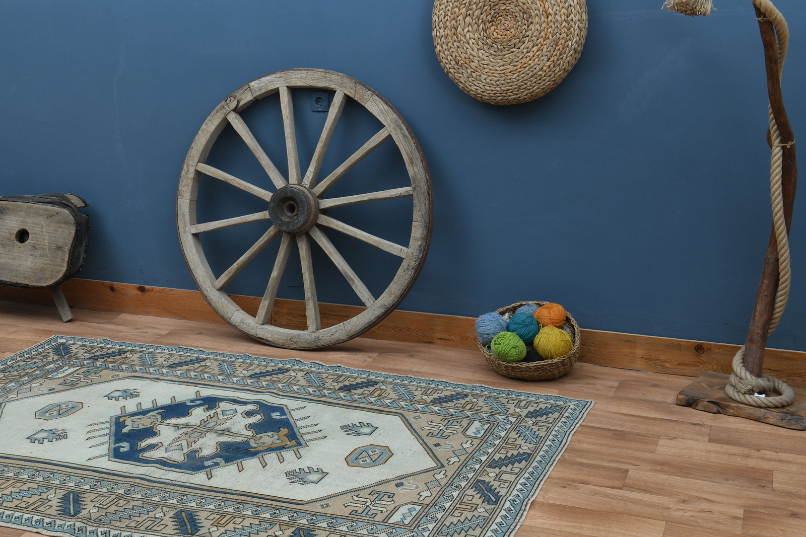 5'3x7'5 ft, ORIENTAL OUSHAK RUG - 4