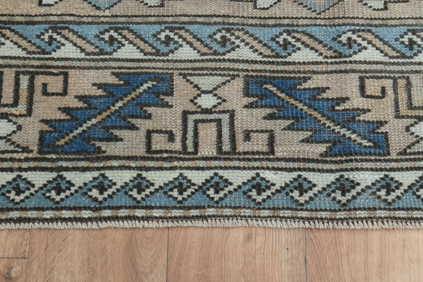 5'3x7'5 ft, ORIENTAL OUSHAK RUG - 7